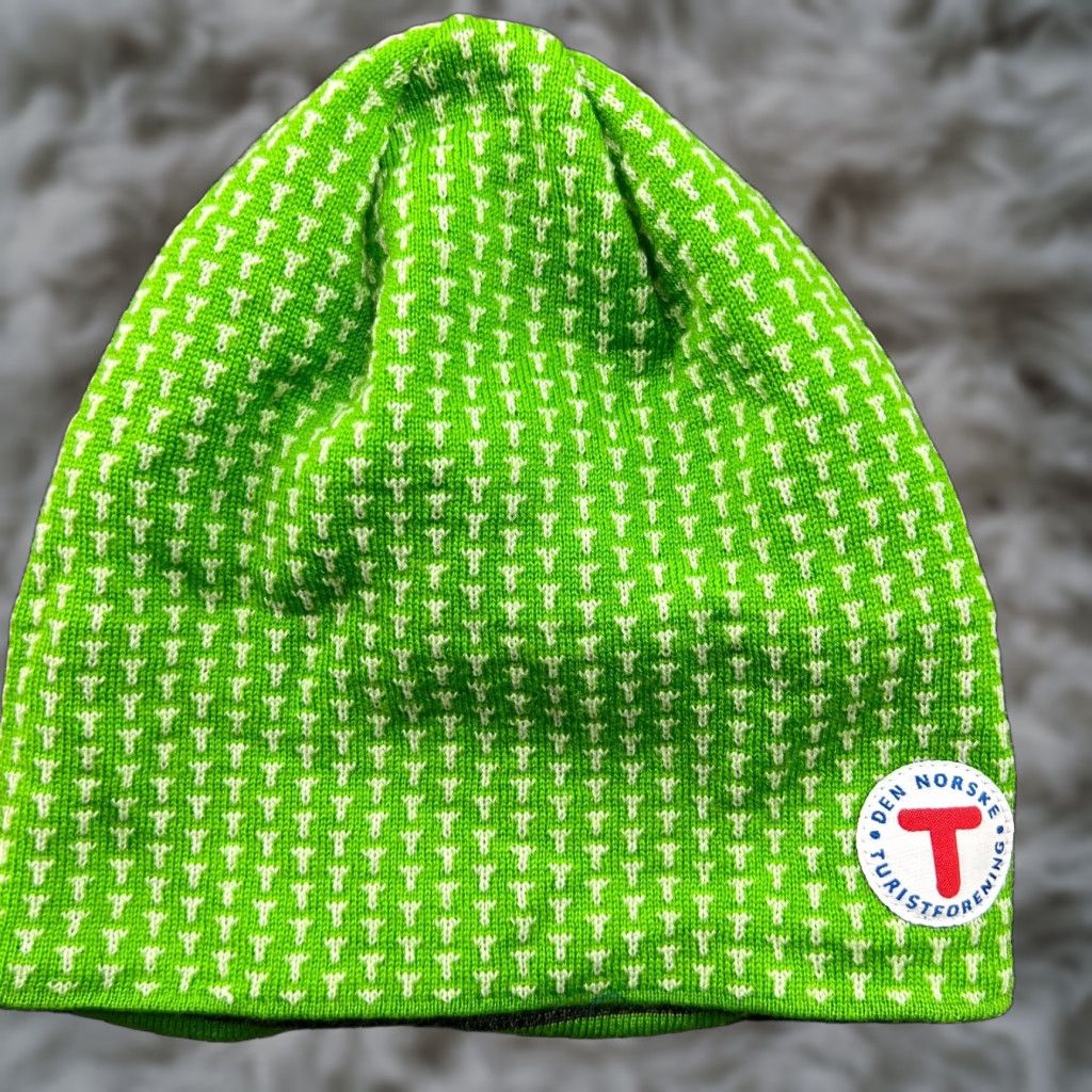 Vintage Devold Beanie Hat One Size 100% Virgin Wool Black Green Thermal Lined Unisex Adults Beanie Wool Knit Solid Mens Womens Boys Girls Size ONE SIZE - 1 Thumbnail