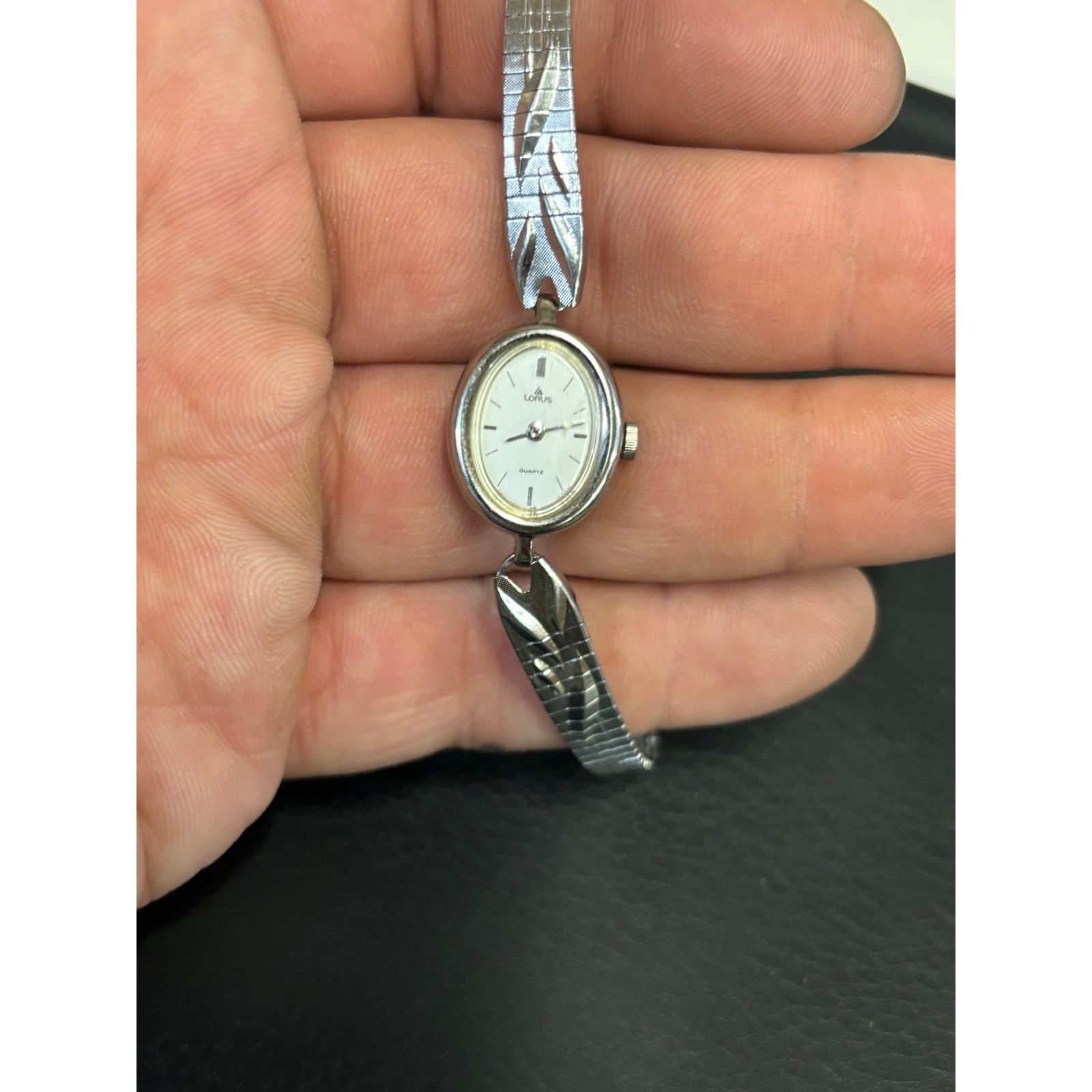 Other Vintage Lorus V810-5090 Solver Tone Cocktail Watch. Size ONE SIZE - 1 Thumbnail