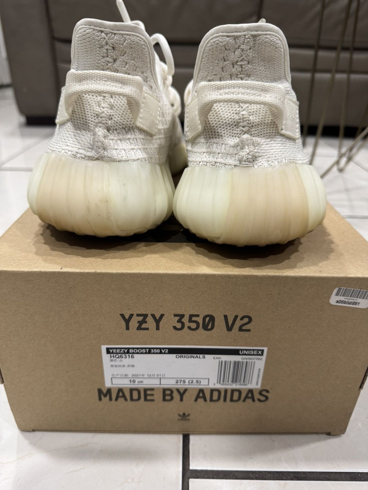 Yeezy SZ 10.5 Adidas Yeezy Boost 350 V2 ‘Bone’ Size US 10.5 / EU 43-44 - 4 Thumbnail