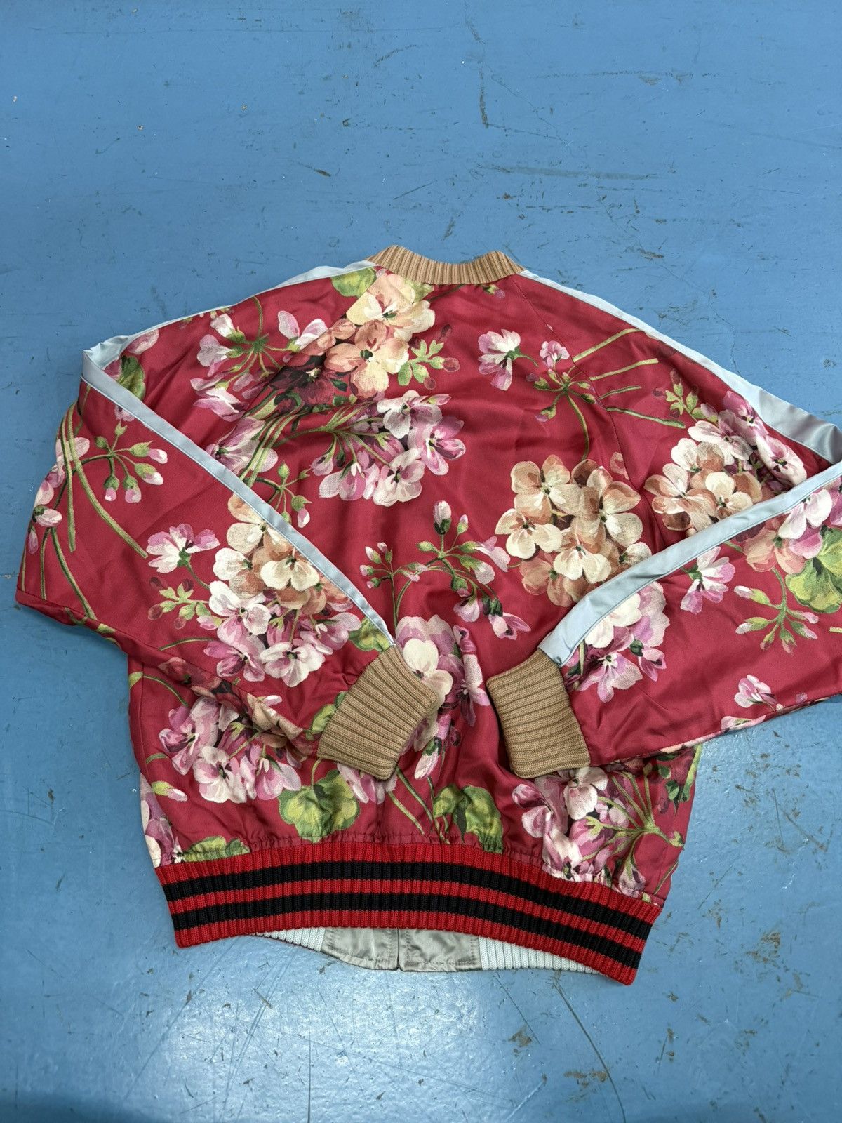 Gucci GUCCI FLOWER SILK BOMBER Size US L / EU 52-54 / 3 - 2 Thumbnail