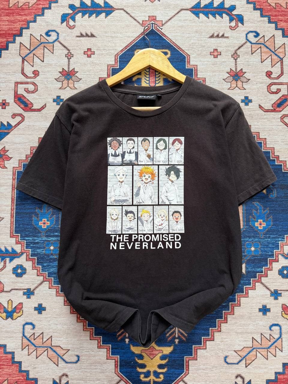 Anime Very Rare Anime The Promised Neverland Tshirt Size US M / EU 48-50 / 2 - 1 Thumbnail