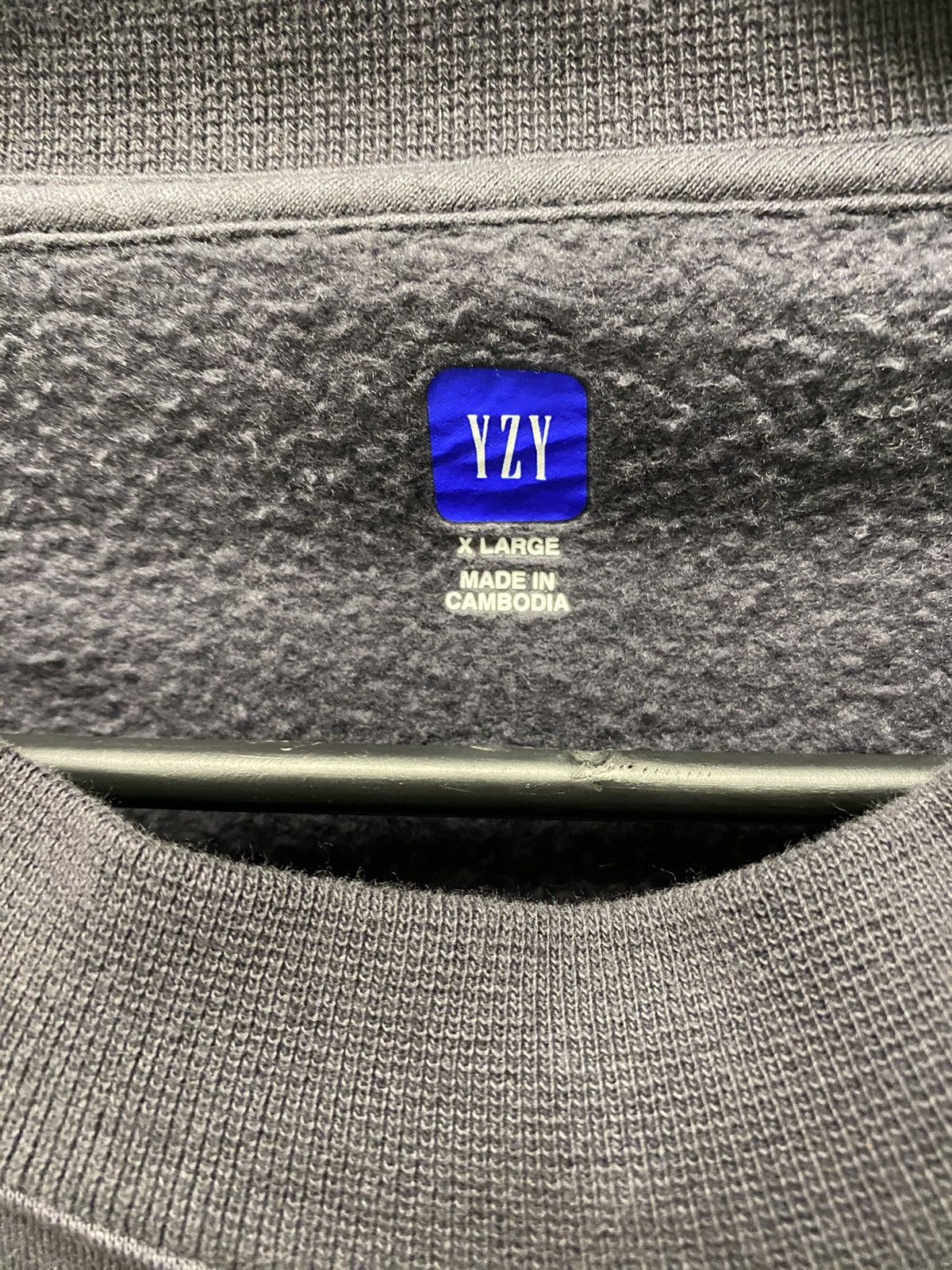 Gap × Kanye West YGEBB Dove Marketing Sample Shoulder Pads Tee Size US XL / EU 56 / 4 - 7 Thumbnail