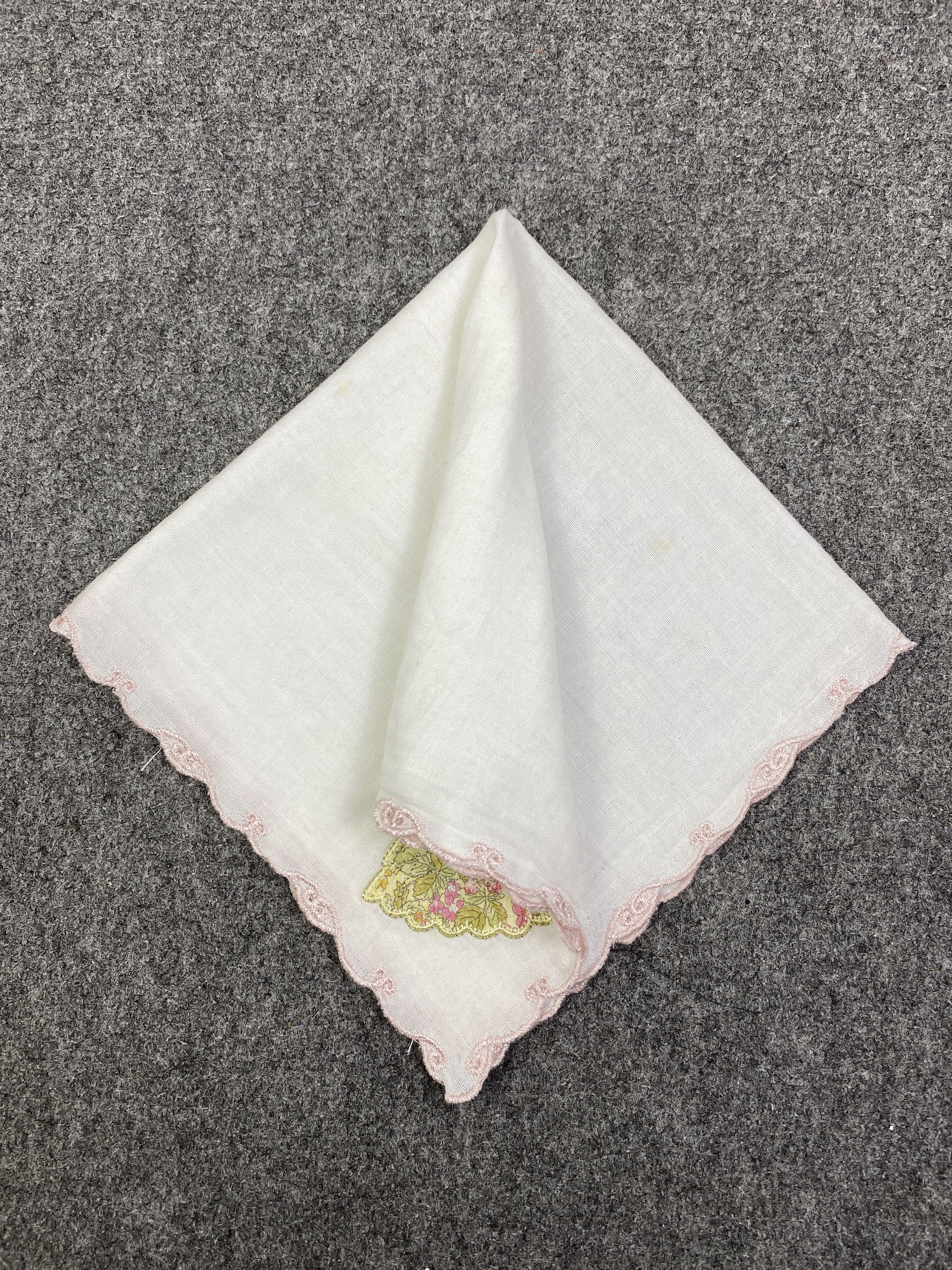 Liberty Vintage Liberty Intermode Handkerchief / Neckerchief KT0034 Size ONE SIZE - 3 Thumbnail