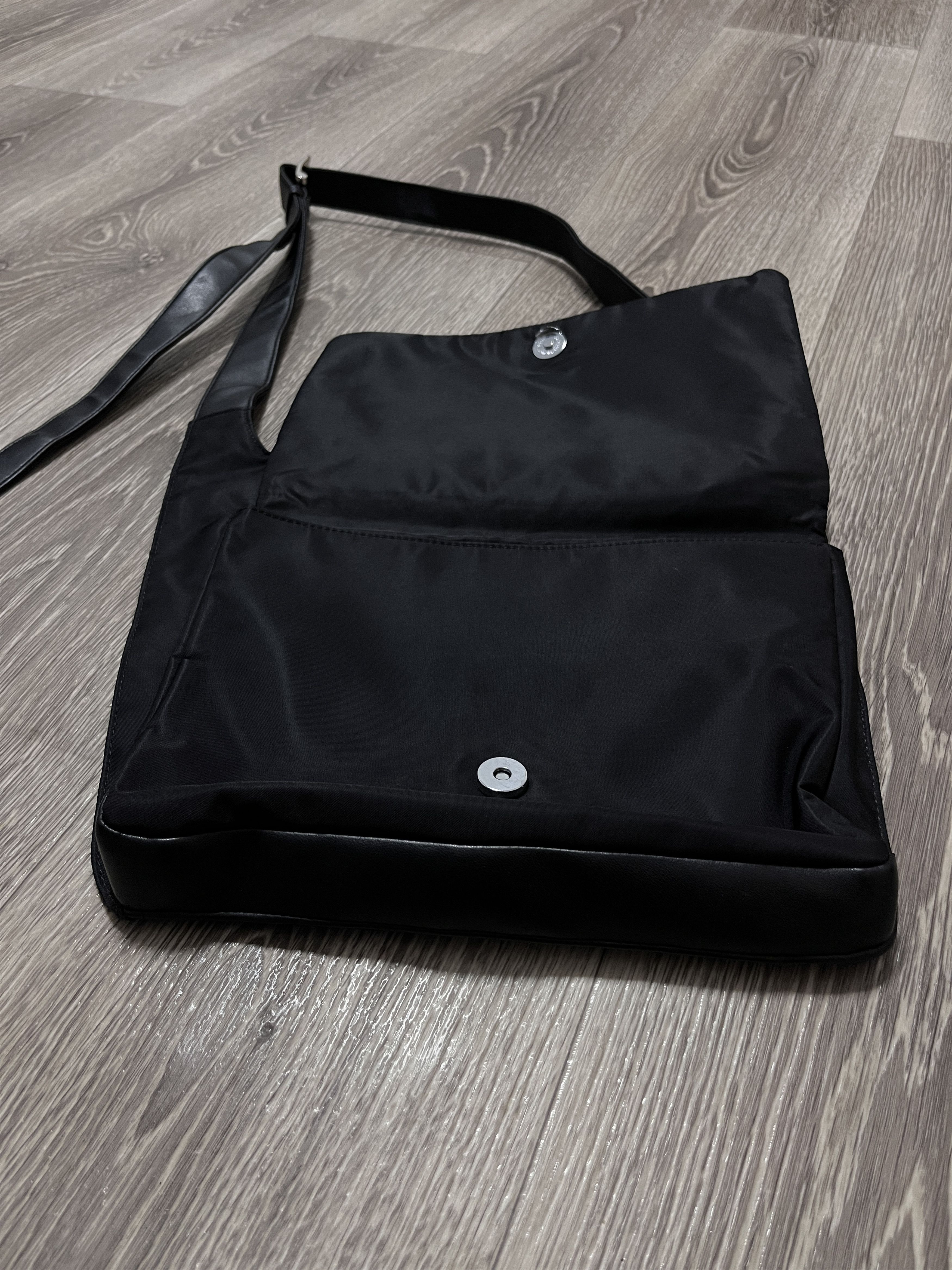 Vintage 2000s RARE NYLON SLING CROSSBODY BAG - LOT № 6128 Size ONE SIZE - 3 Thumbnail