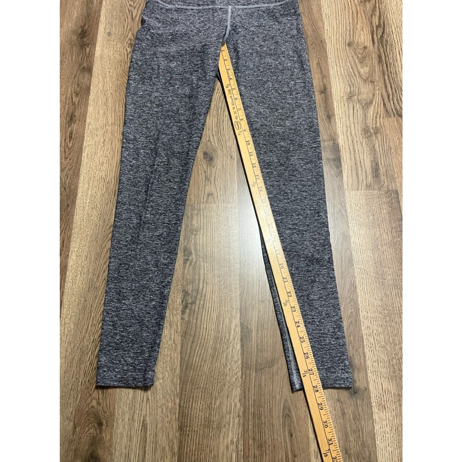 Victoria's Secret Victoria's Secret Pants Women XS Gray Leggings Pull On PINK YOGA Casual Ankle Inseam 28 in Size 26" / US 2 / IT 38 - 4 Thumbnail