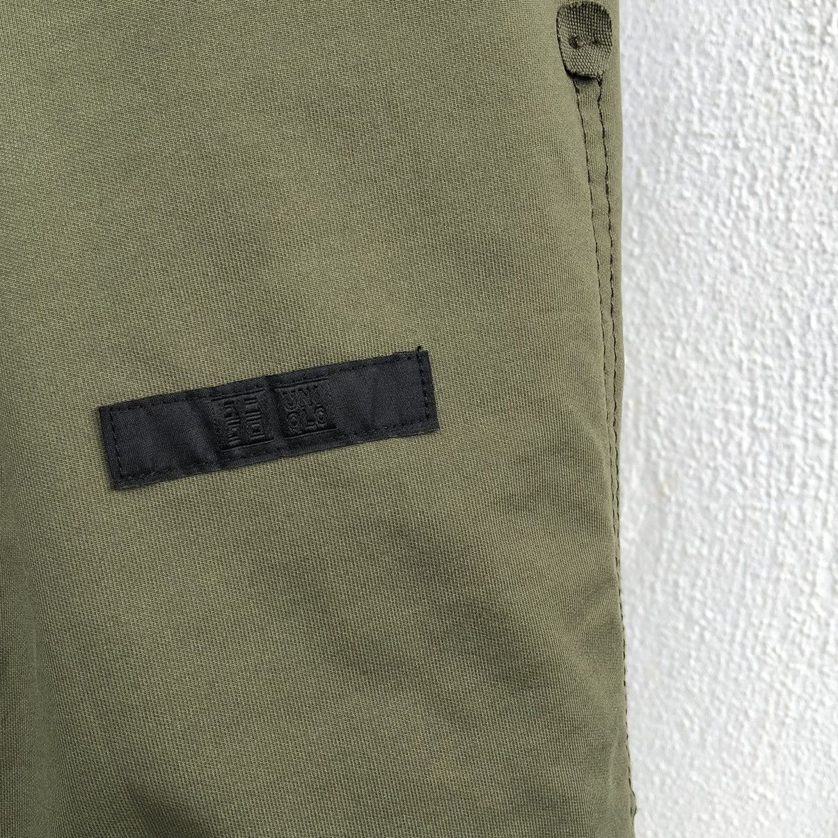 Uniqlo Uniqlo Men’s Ultility Olive Green Jacket Size US L / EU 52-54 / 3 - 16 Thumbnail