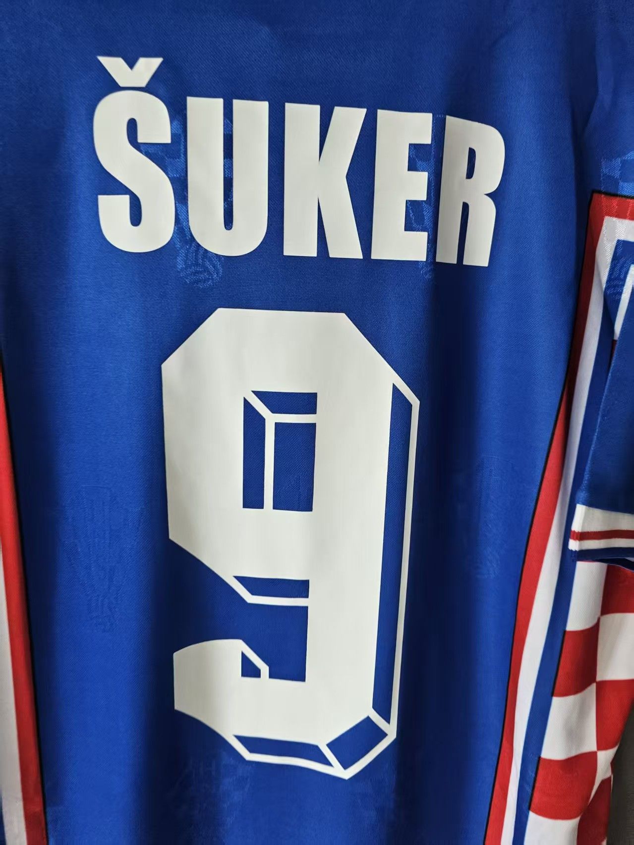 Other 1998 Croatia #9 Davor Šuker Jersey Home Size US XL / EU 56 / 4 - 4 Thumbnail
