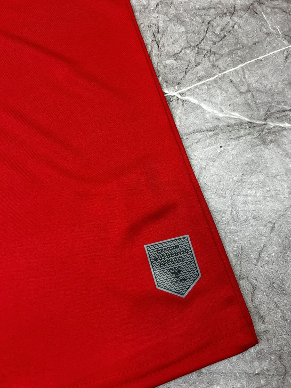 Hummel Hummel Glasgow Rangers 32RED 1 football home jersey Size US L / EU 52-54 / 3 - 4 Thumbnail