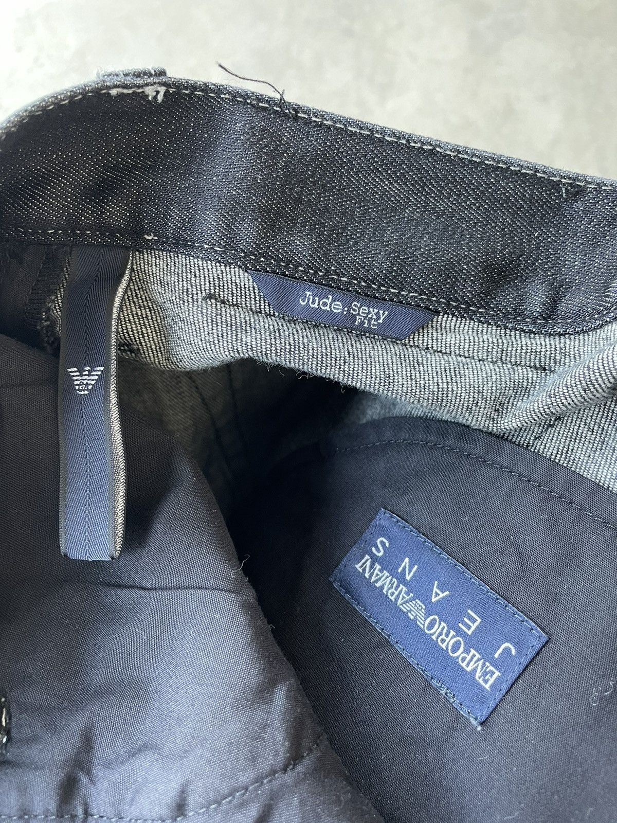 Emporio Armani Emporio Armani Distressed Denim Size US 30 / EU 46 - 10 Thumbnail