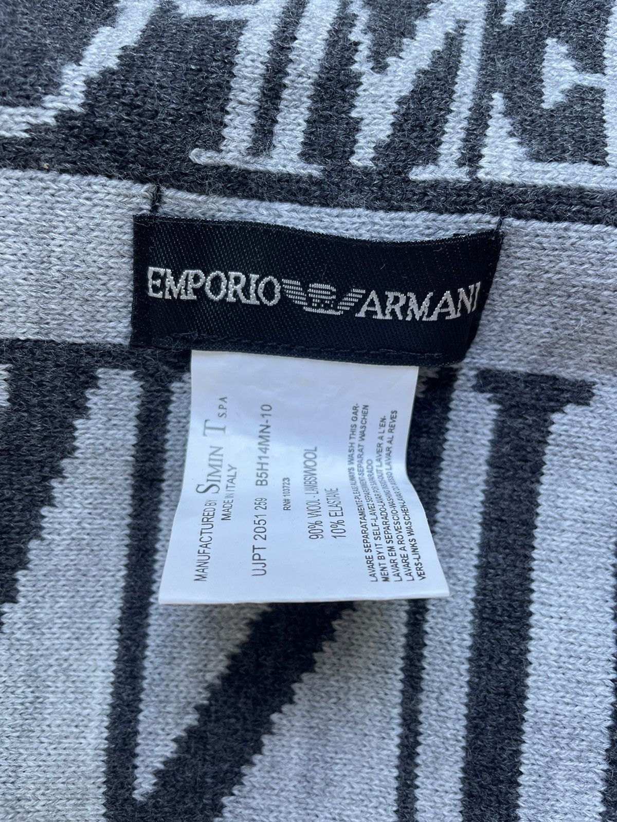Emporio Armani Emporio Armani multi logo vintage scarf Size 34 - 5 Thumbnail