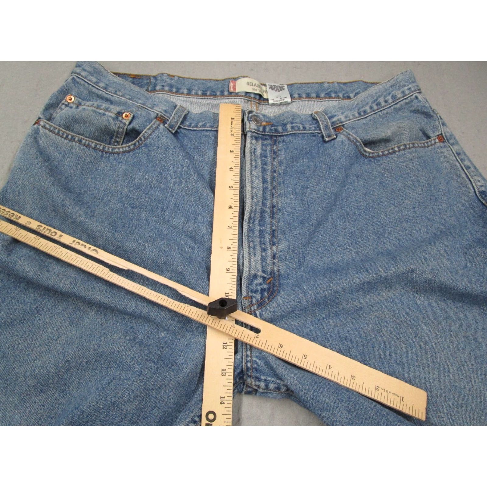Levi's VINTAGE Levi's Jeans Mens 42 Relaxed Fit Denim 90s Baggy Straight Leg Blue Classic Size US 42 / EU 58 - 6 Thumbnail