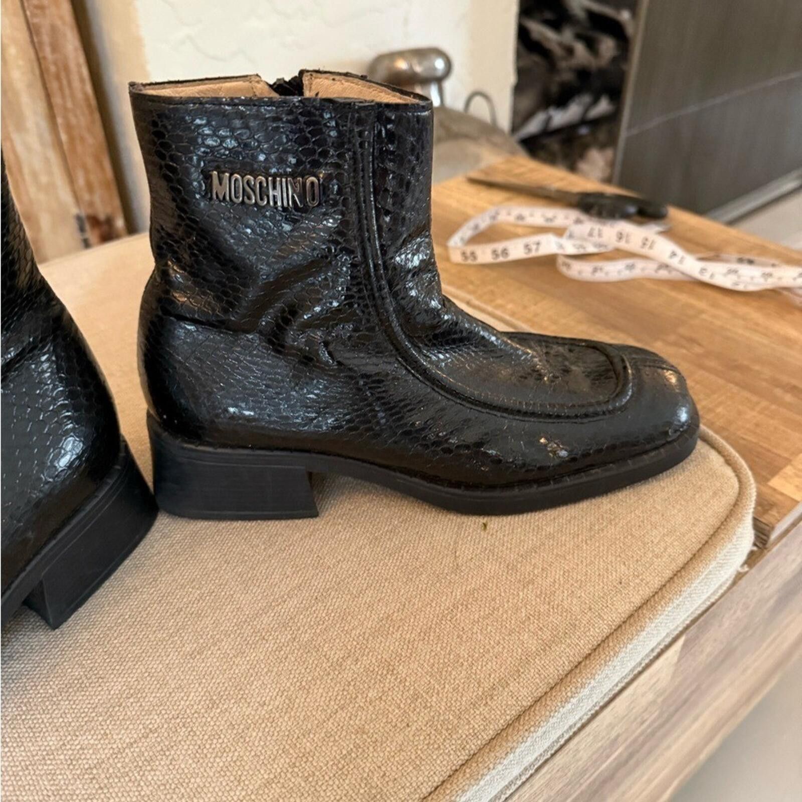 Moschino Moschino Patent Snake Embossed Ankle Boots Logo Italy 38 Size US 7.5 / IT 37.5 - 3 Thumbnail
