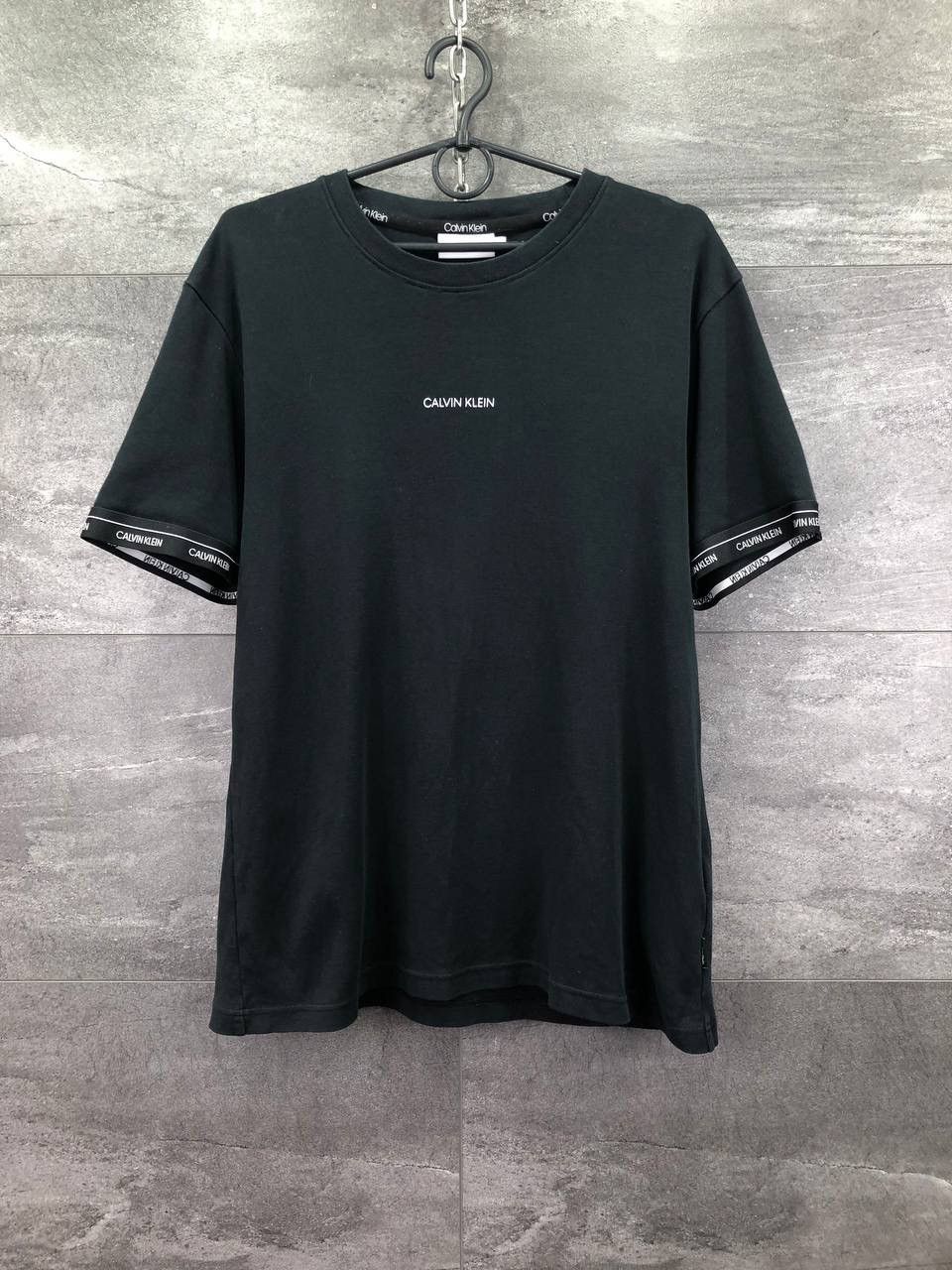 Calvin Klein Calvin Klein Men’s T-Shirt Centr Logo Embroidered stripes Size US M / EU 48-50 / 2 - 1 Thumbnail