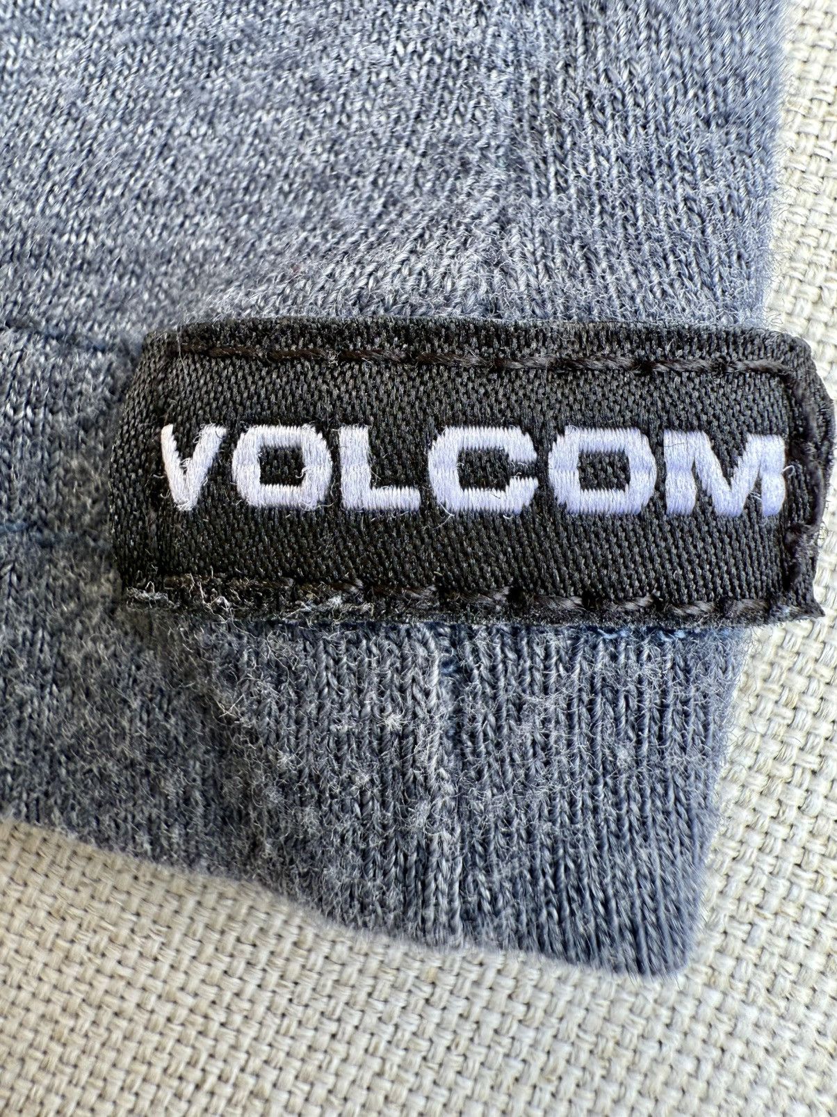 Volcom Volcom Kids Graphic Tee – Heather Gray, Size L Youth Size US S / EU 44-46 / 1 - 3 Thumbnail