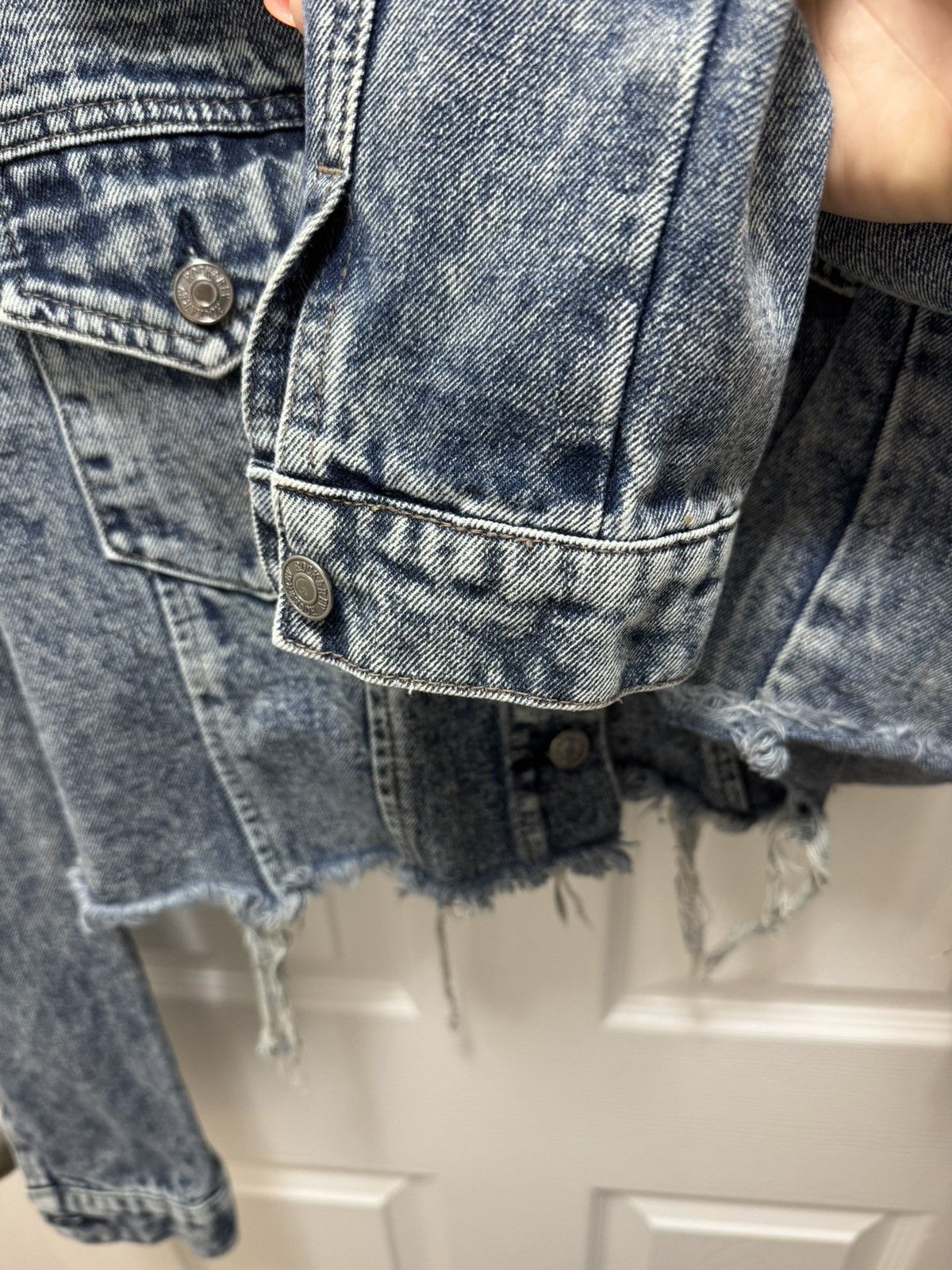 Rock Revival The Rockn Rev Jean Denim Jacket Cropped Distressed RICK Size US XS / EU 42 / 0 - 5 Thumbnail