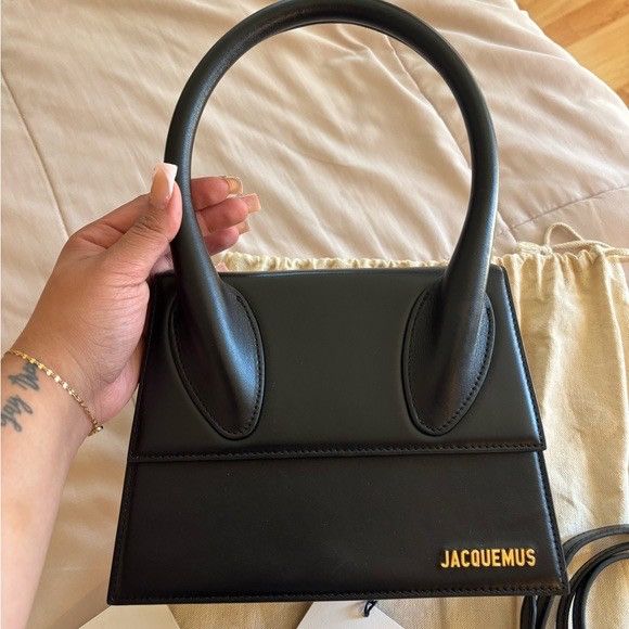 Jacquemus Le Grande Chiquito