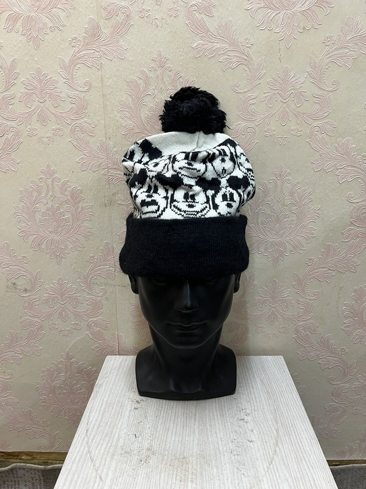 Mickey Mouse Mickey Mouse Disney Cartoon Beanie Hats Size ONE SIZE - 2 Thumbnail