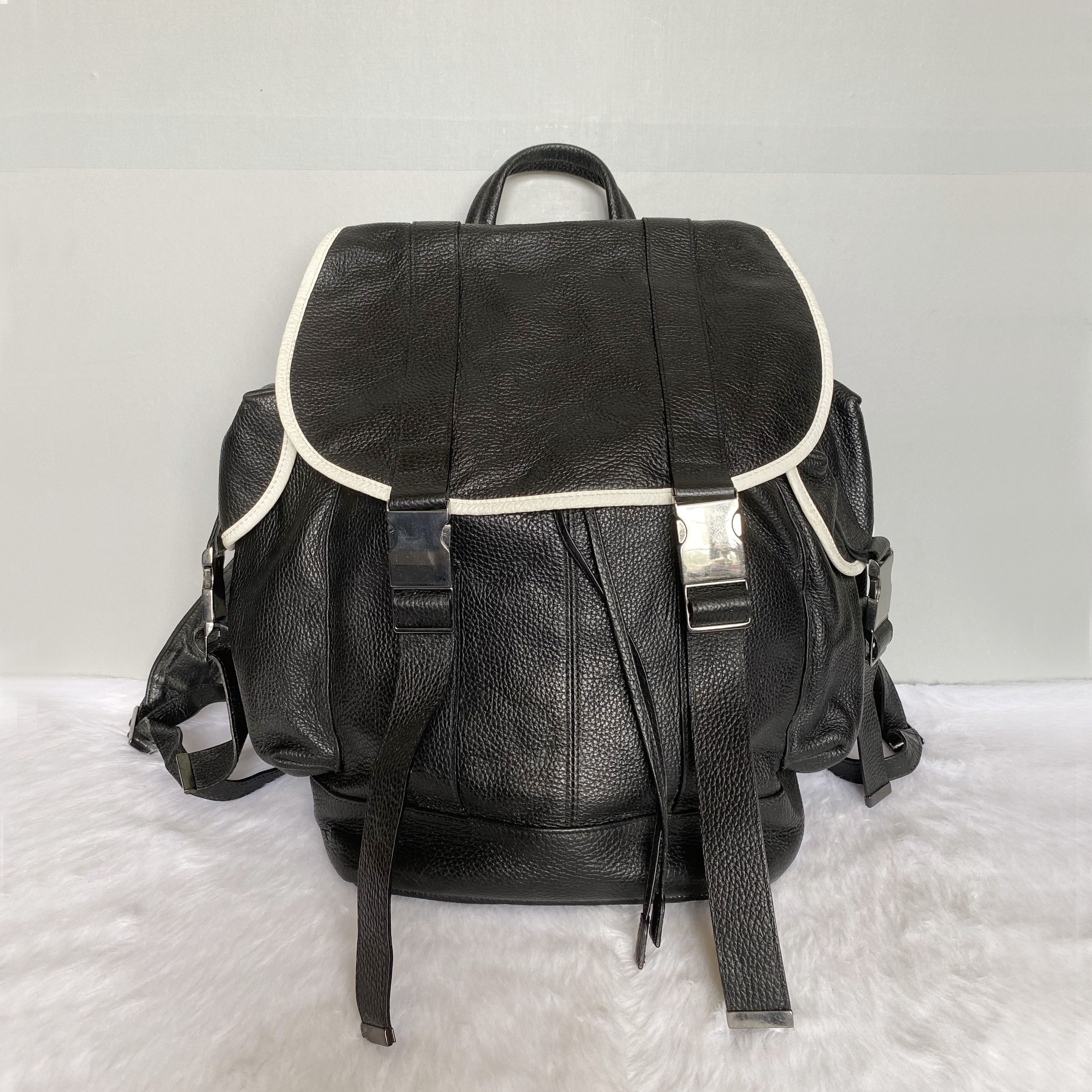 Nike × Vintage 1990s Vintage Black Nylon Parachute Backpack | Grailed