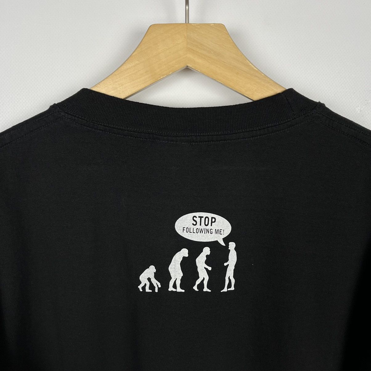 Vintage Vintage Human evolution y2k “stop following me” tee 90’s Size US XL / EU 56 / 4 - 9 Thumbnail