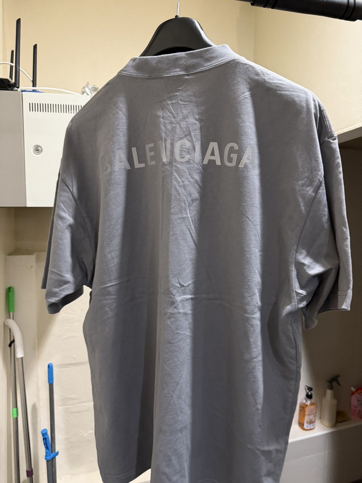 Balenciaga Balenciaga Gray Reflective Logo T-shirt L Size US L / EU 52-54 / 3 - 2 Thumbnail