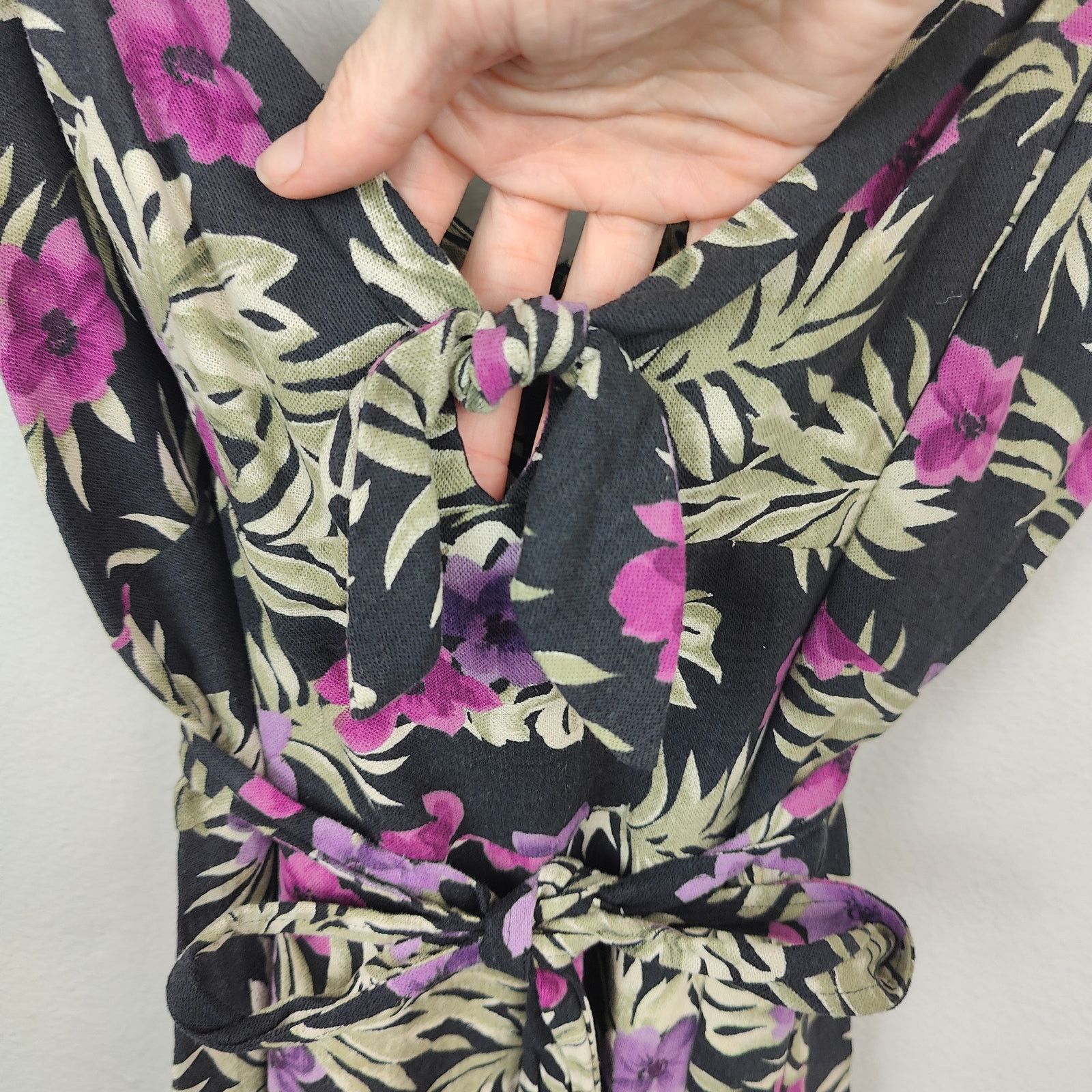 Other Reformation Beliz Dress Size 8 Purple Black Lanai Floral Size S / US 4 / IT 40 - 2 Thumbnail