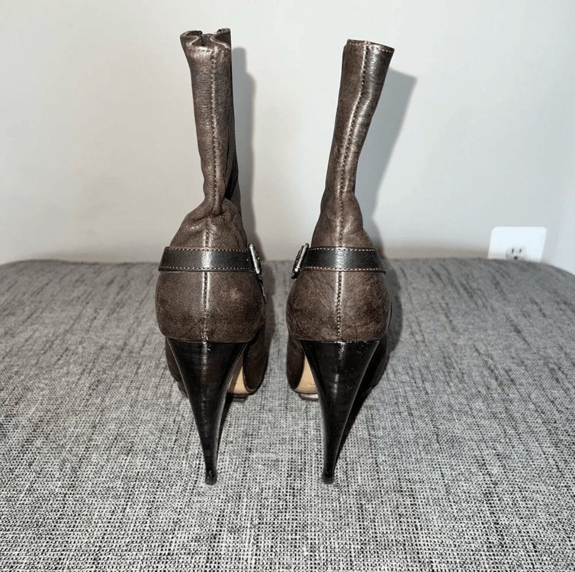 Chloe Chloe leather horseshoe horn heel platform boots Size US 10.5 / IT 40.5 - 6 Thumbnail