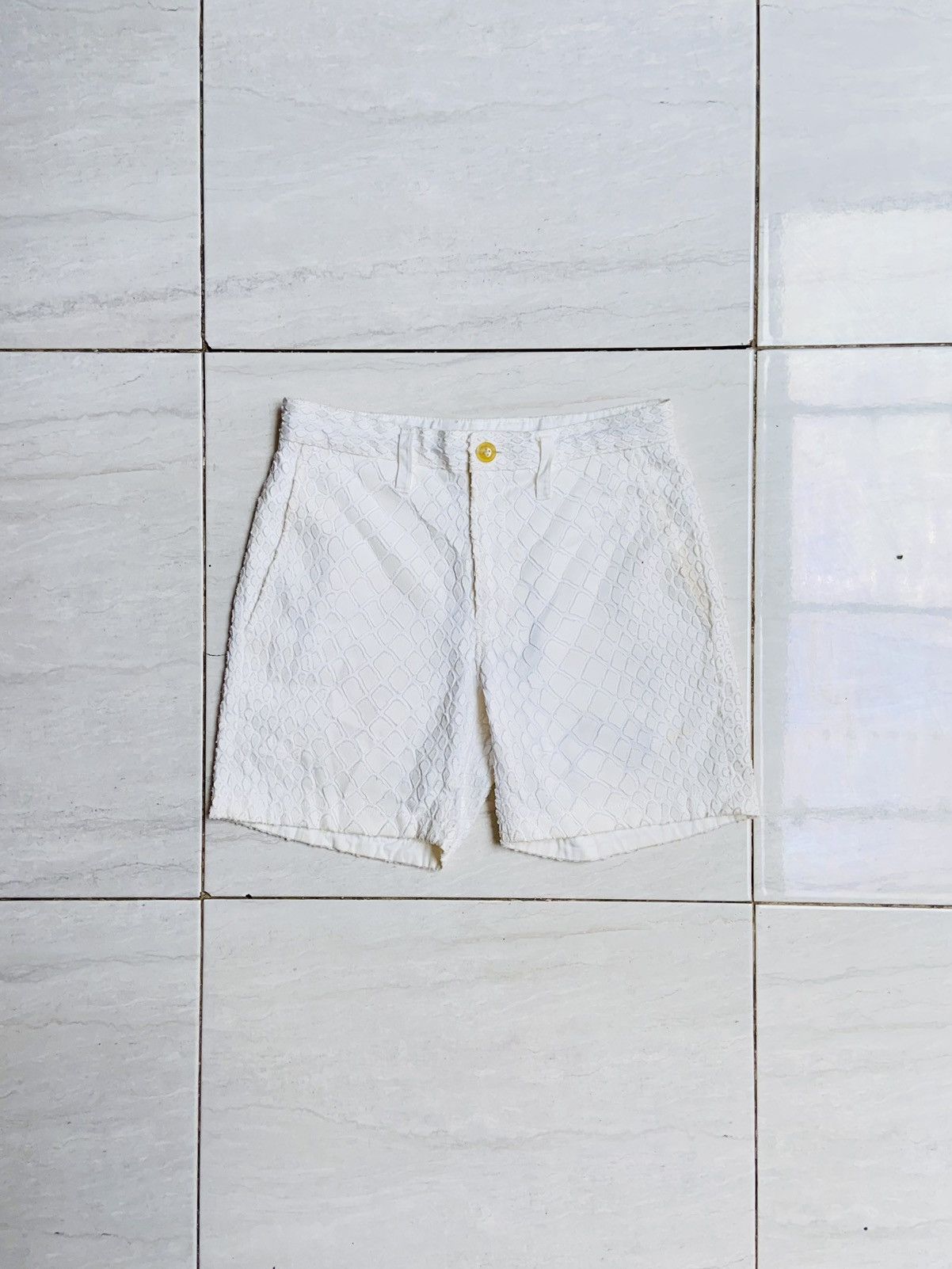 image of Miharayasuhiro White Shorts Pants, Women's (Size 26)