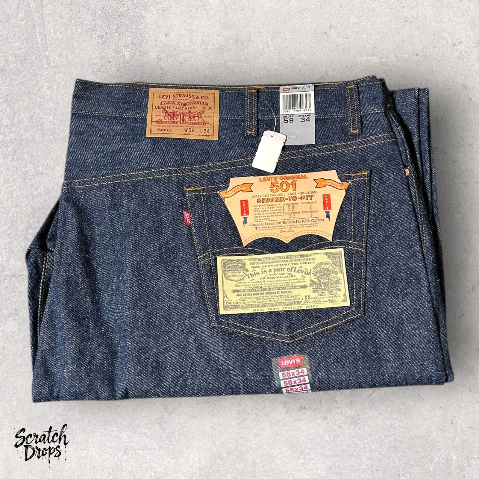 Vintage Levis 501xx Shrink-to-Fit Jeans USA Made W58 L34 NWT