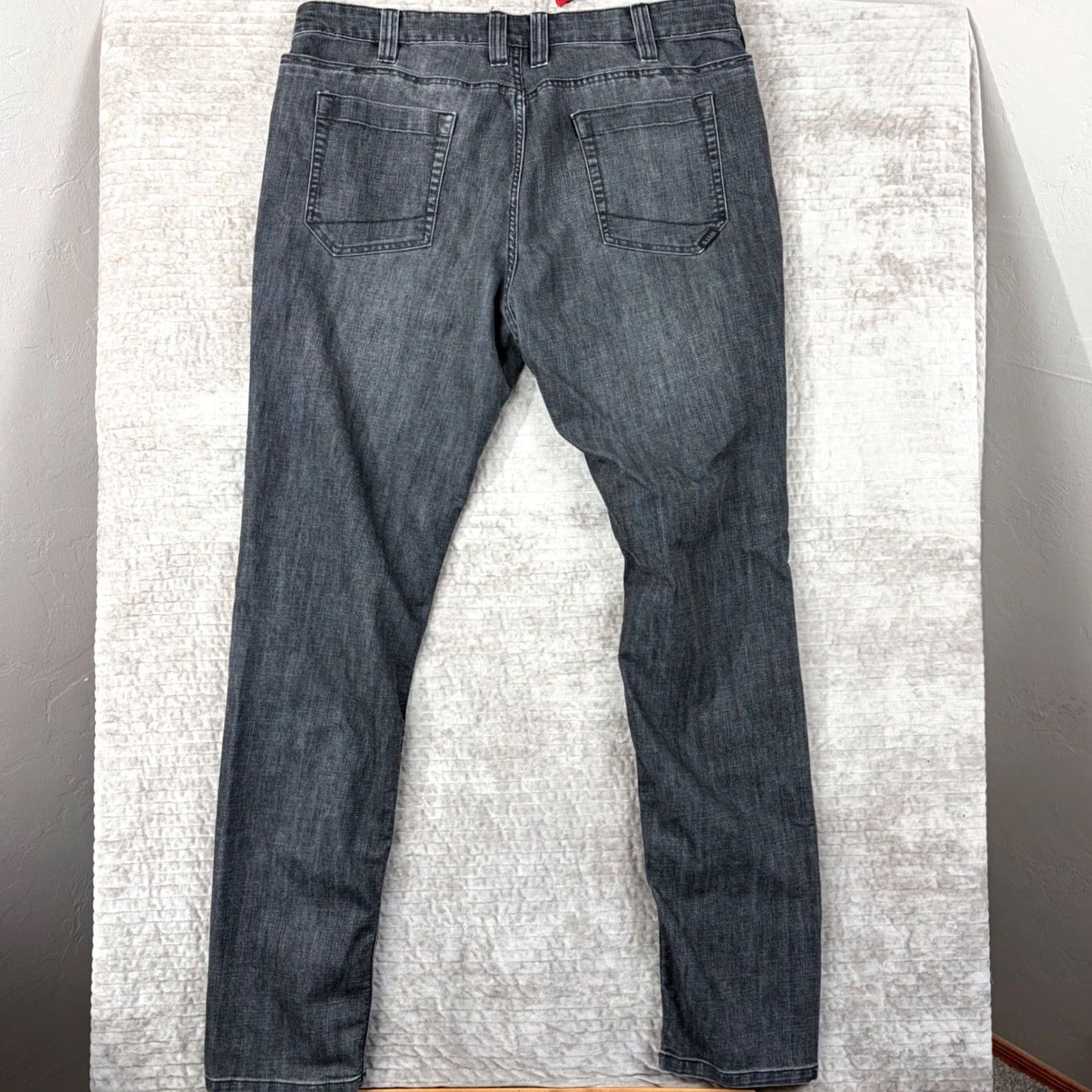 Vintage 5.11 Tactical Defender-Flex Slim Jeans Mens 38x33 Gray Black 74465-150 Denim Slim Jeans Straight Casual Mens Size US 38 / EU 54 - 2 Thumbnail