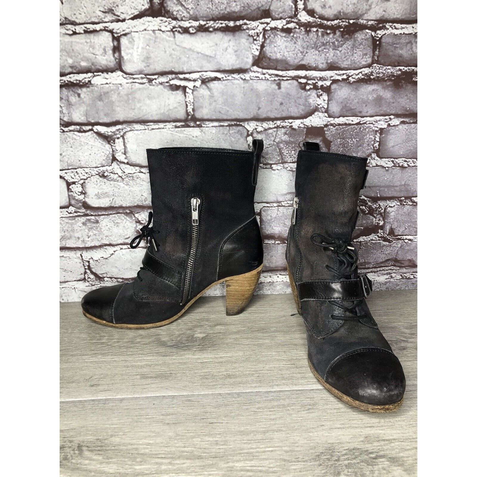 Allsaints AllSaints Spitalfields Jacks Place Black Leather Zip Heel St Size US 7.5 / IT 37.5 - 3 Thumbnail