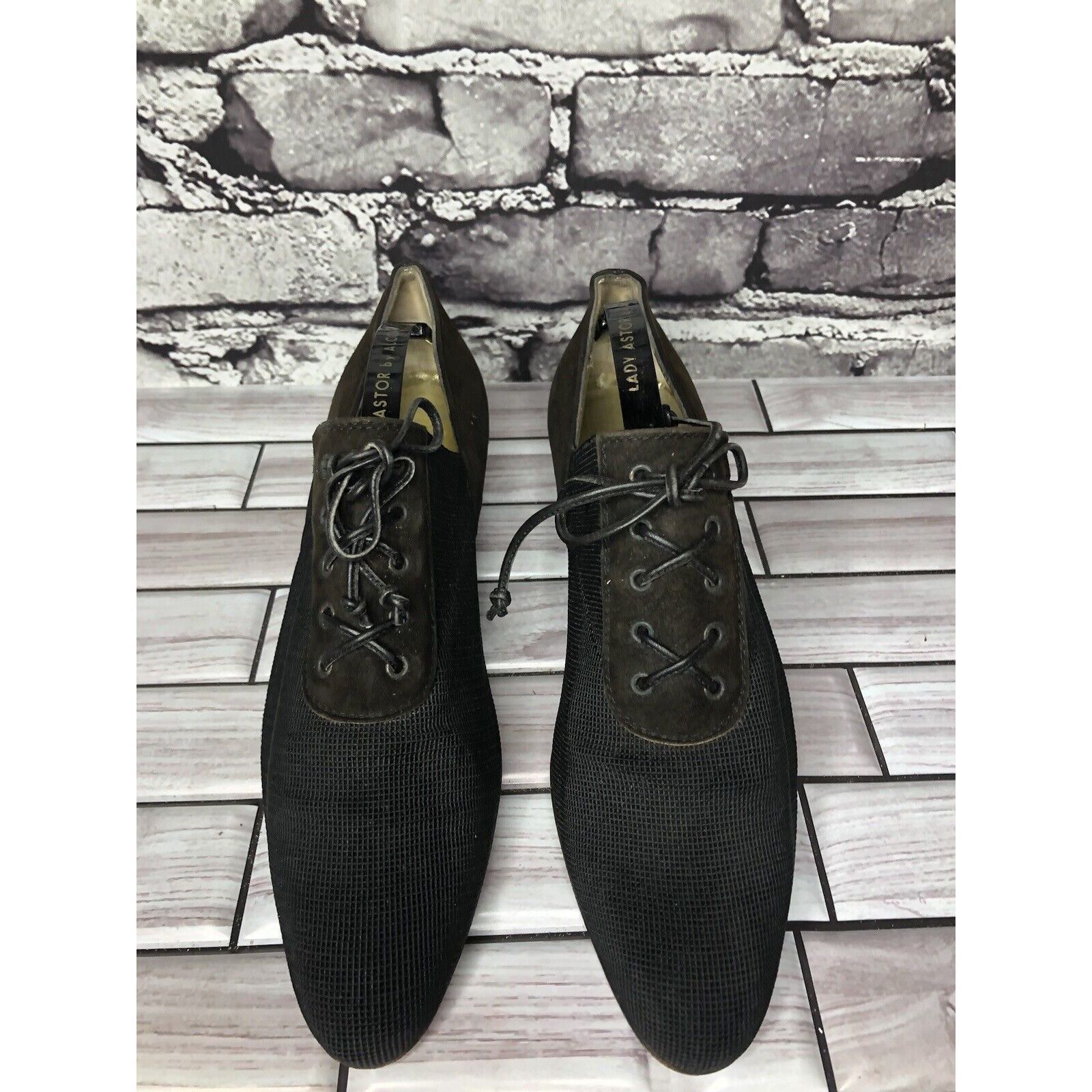 Walter Steiger Walter Steiger Black Suede Leather Lace Up Low Heel Oxfords Size US 5.5 / IT 35.5 - 11 Thumbnail