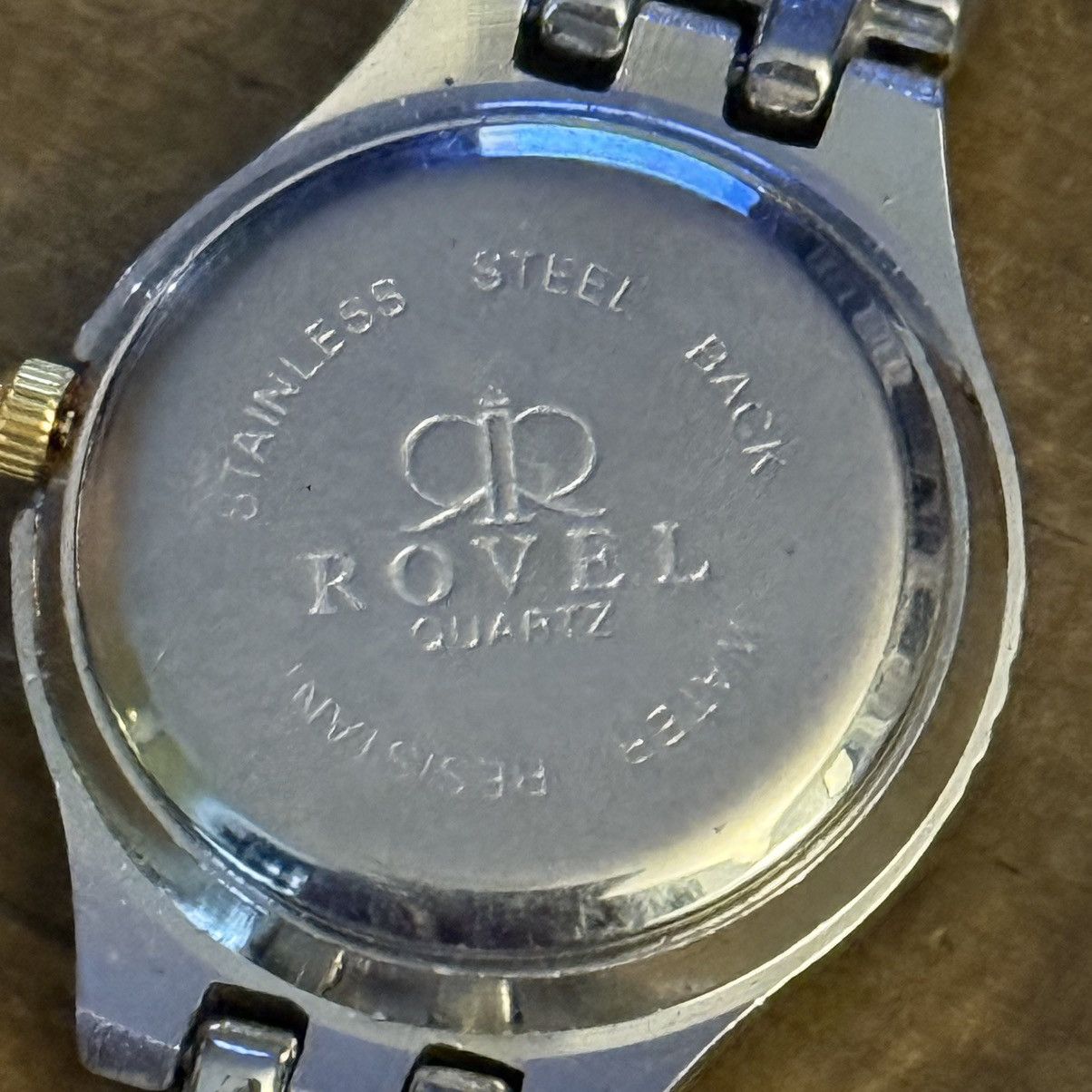 Vintage Vintage Rovel two tone quartz watch Size ONE SIZE - 3 Thumbnail