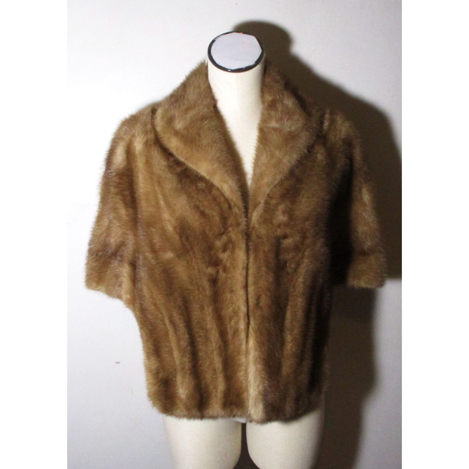 image of Vintage Women's Murphy's Brown 100% Mink Fur Cape Shawl Jacket Size S/m in White