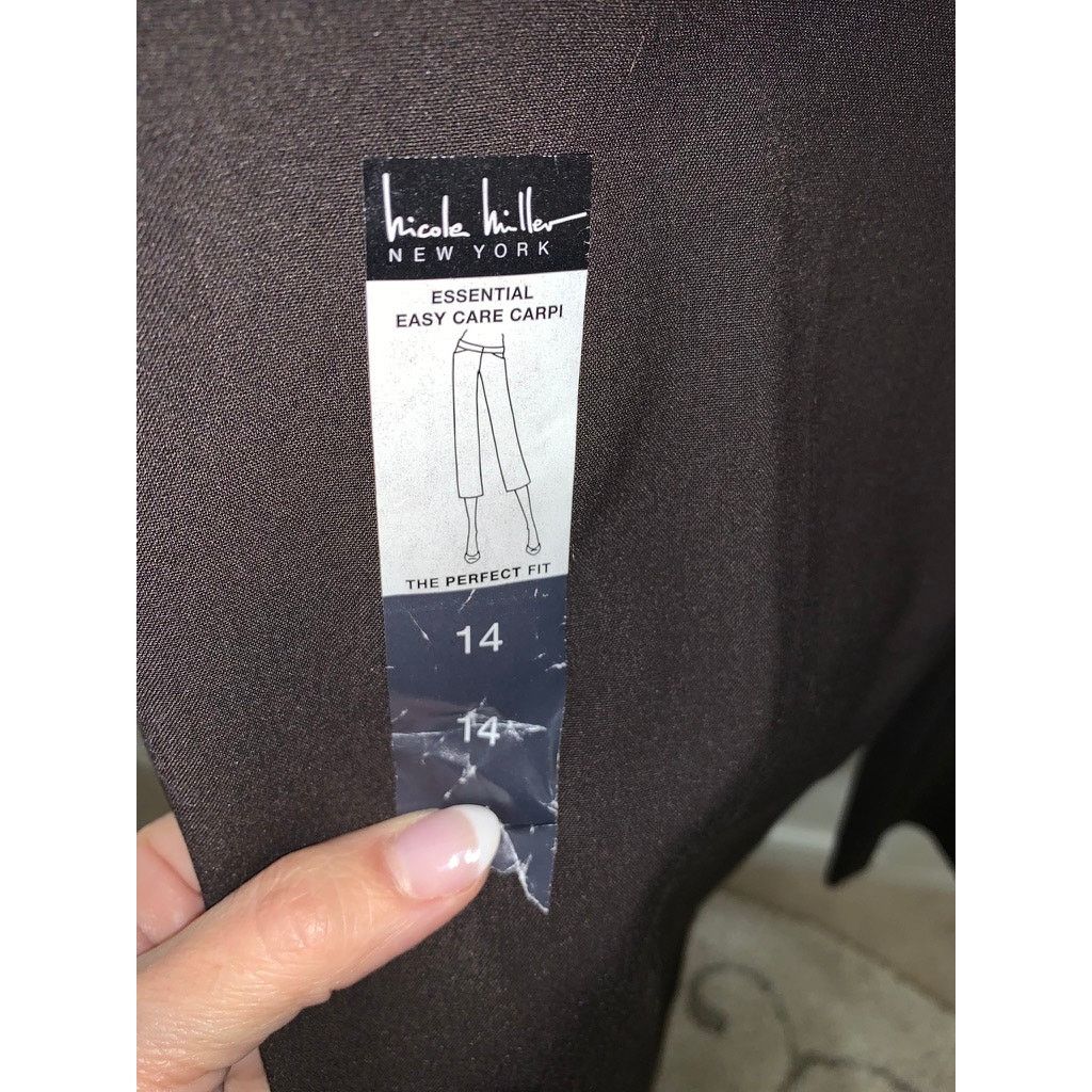 Nicole Miller NWT Nicole Miller New York Women's Capri Pants Size 14 Brown Size 36" / US 14 / IT 50 - 2 Thumbnail