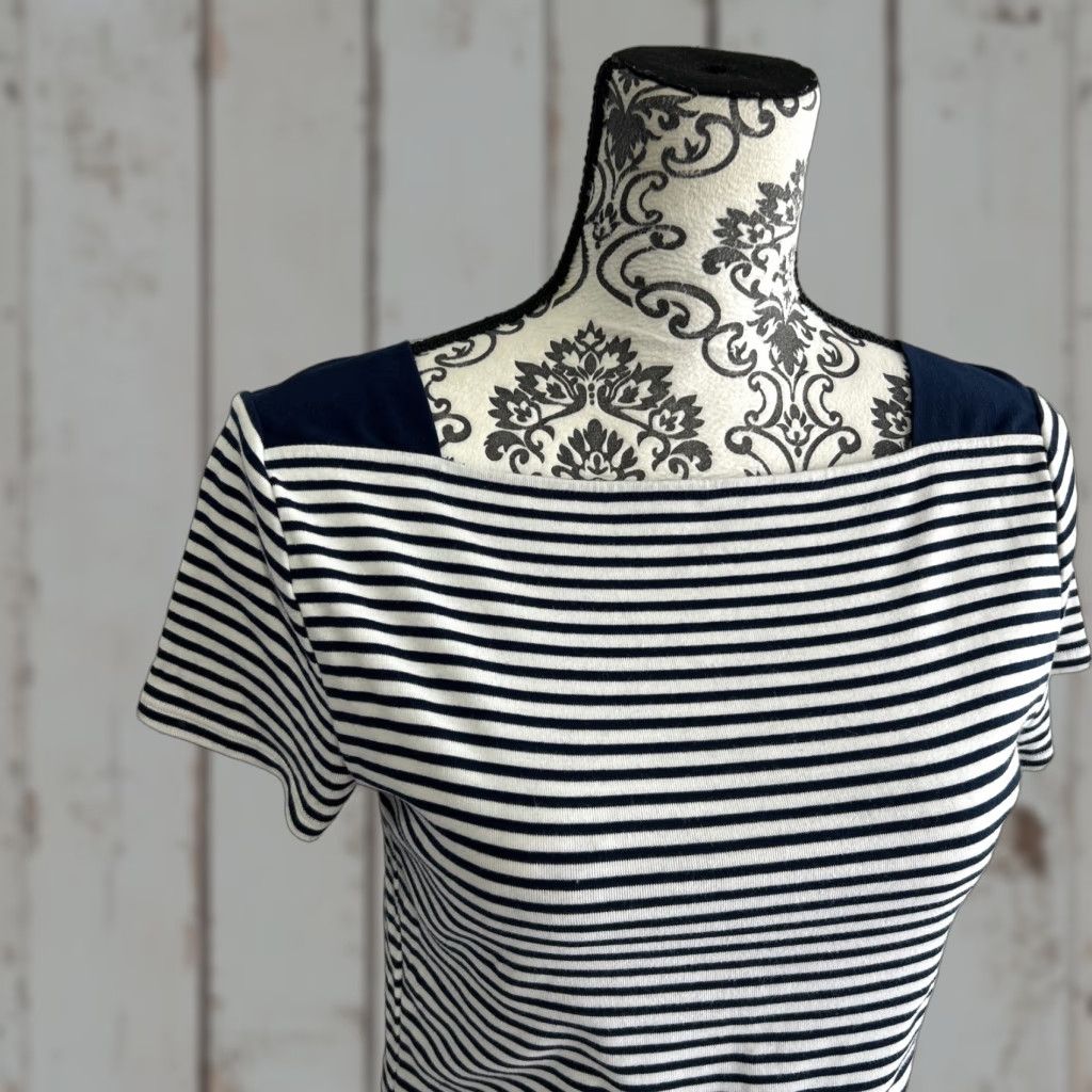 Ralph Lauren Lauren Ralph Lauren Shirt Women Sz M Blue Striped Short Sleeve Top Size M / US 6-8 / IT 42-44 - 1 Thumbnail