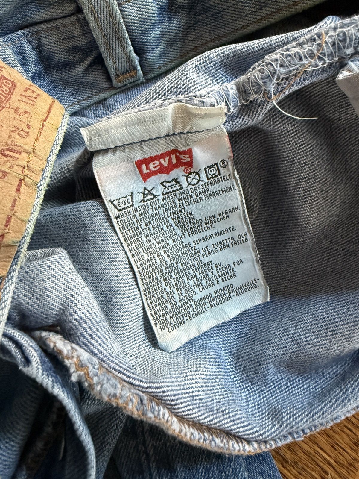 Levi's Vintage Levi's 501 Distressed Denim Jeans Size US 29 - 4 Thumbnail
