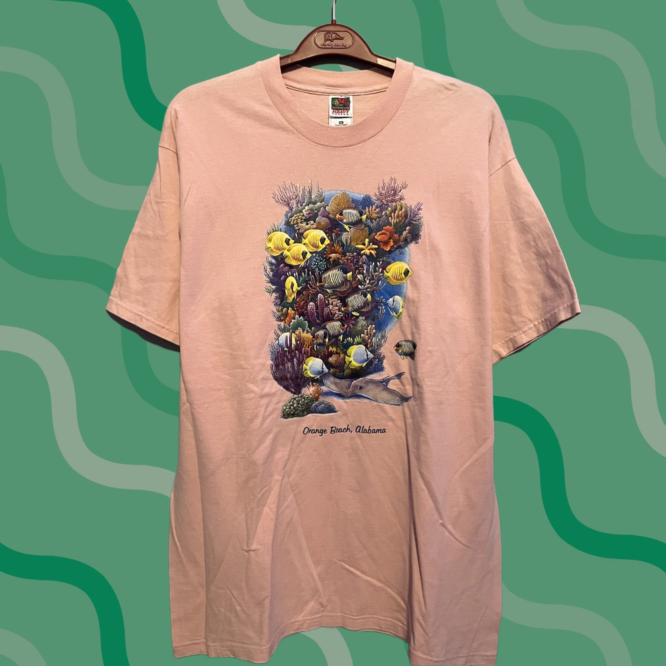 Fruit Of The Loom VINTAGE Orange Beach Alabama Fish T-Shirt XL Pink Mens Beach 80s Stitch Fruit of the Loom T-Shirt Size US XL / EU 56 / 4 - 1 Thumbnail