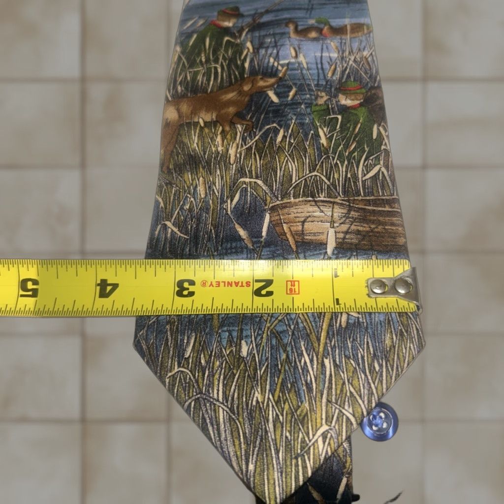 Lands' End Lands' End Silk Necktie Ducks Hunting Scene Hand Sewn Made In USA Men's Tie Blue 57"-60" Silk Woven Hunter Duck Handmade Tie Mens Size ONE SIZE - 1 Thumbnail