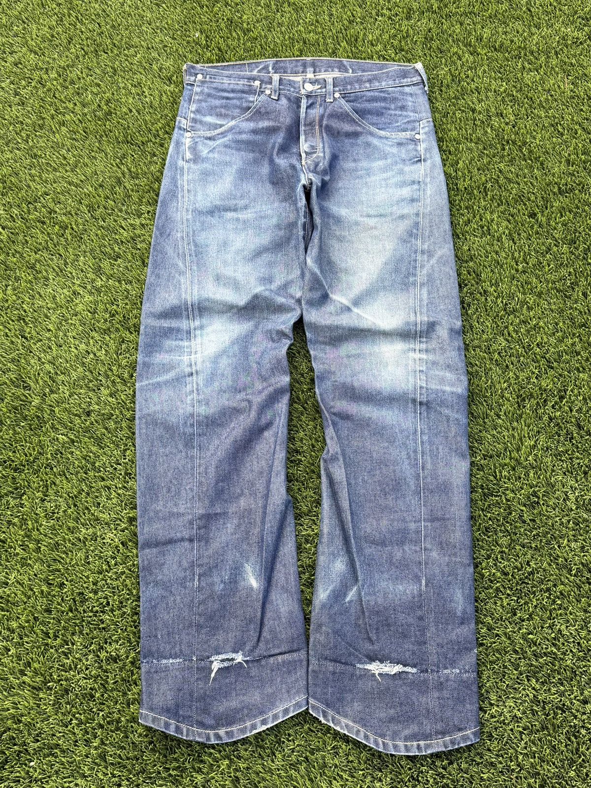 Vintage archive style Levi's engineered jeans size 34