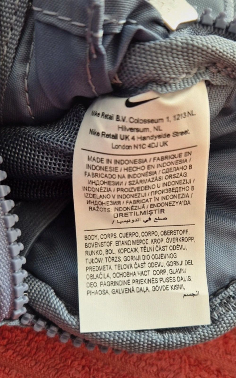 Nike × Vintage NIKE VINTAGE BASIC SLING BAG DRIP DROLL Size ONE SIZE - 8 Thumbnail