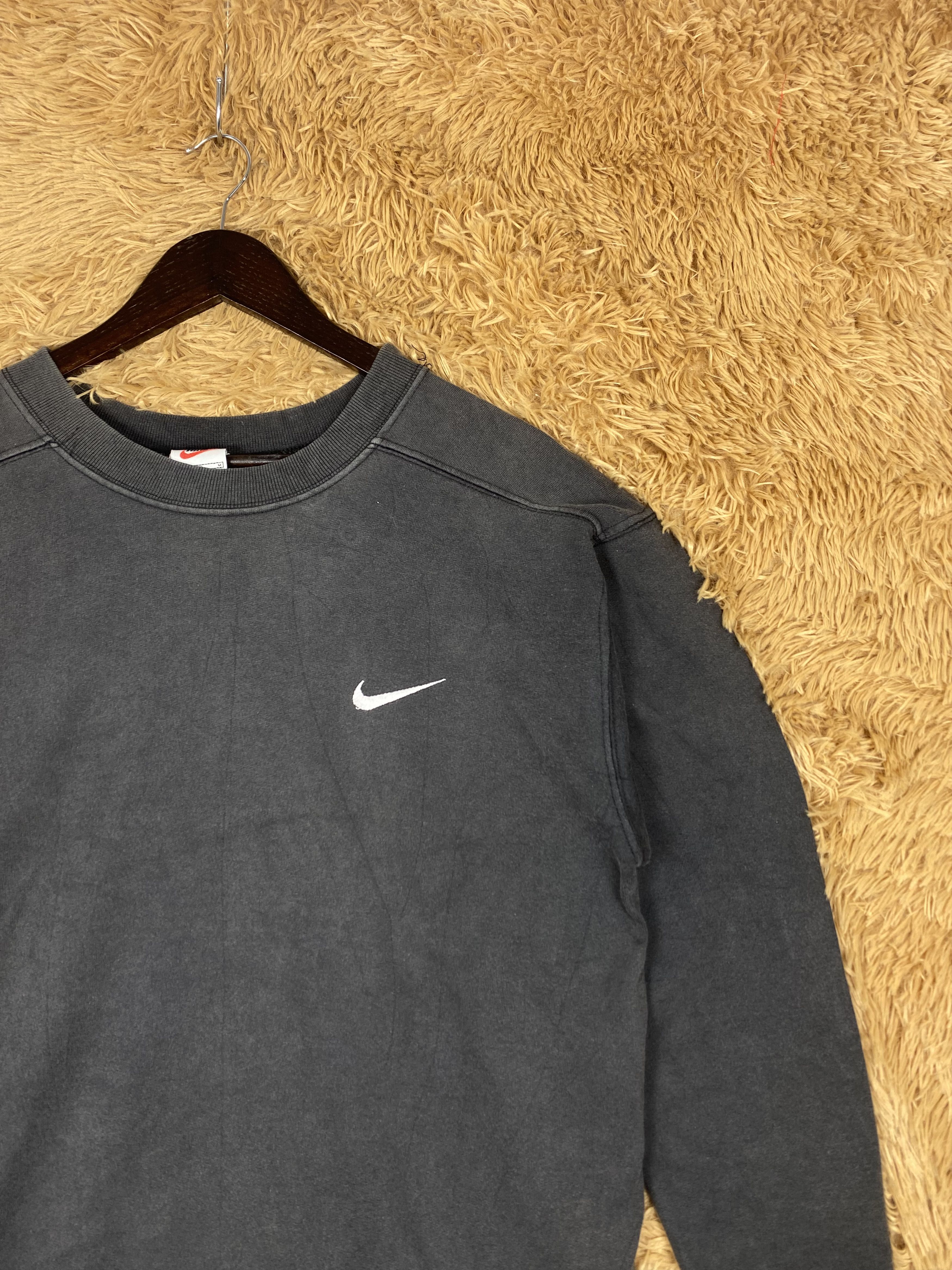 Nike Vintage Nike Crewneck USA Faded Sweatshirts DJ789 Size US M / EU 48-50 / 2 - 3 Thumbnail