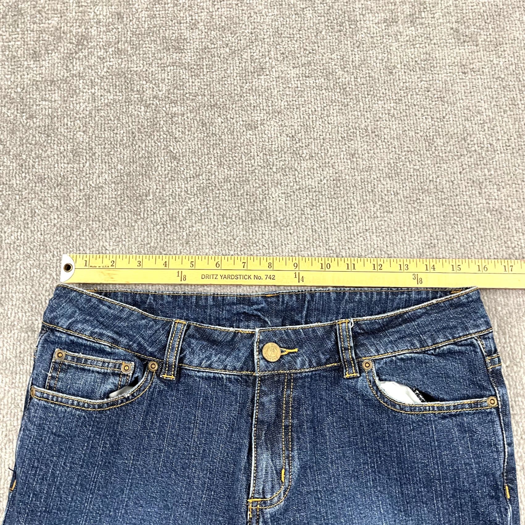 Lilly Pulitzer LILLY PULITZER Jeans Women Size 8 Bootcut Denim 32x32 Blue Embroidered Pockets 90s Preppy Womens Size 30" / US 8 / IT 44 - 6 Thumbnail