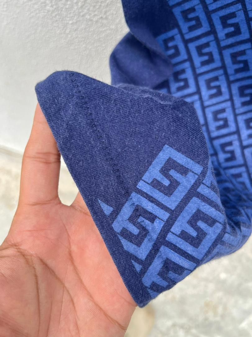 Stussy “Stussy Vintage Rip Off Fendi Monogram” Size US XL / EU 56 / 4 - 6 Thumbnail