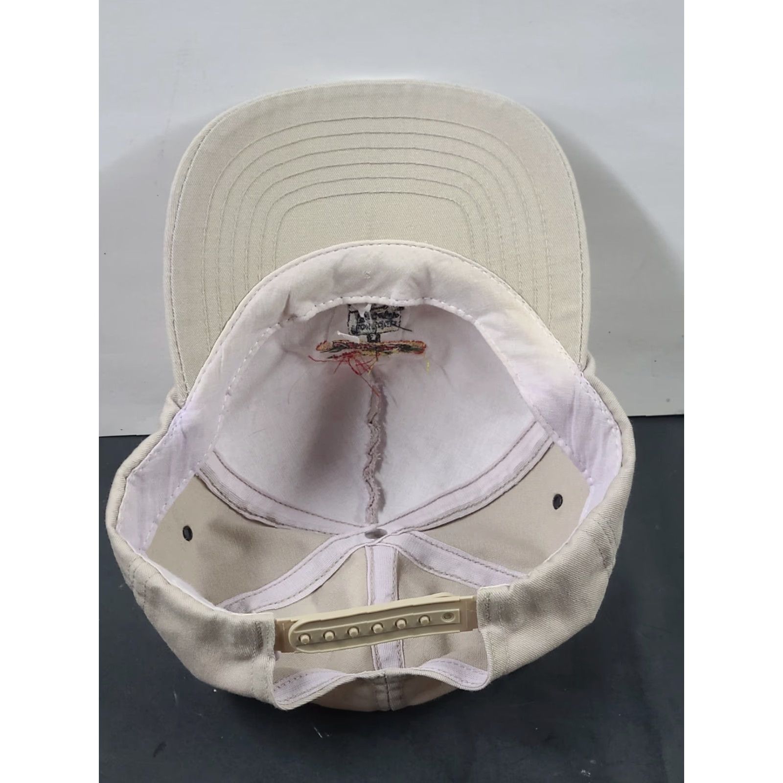 Vintage VINTAGE Swingster USA Dekalb Seed Trucker Hat Farmers Roundup Ready Corn Cap Men Adjustable Beige Cotton 90s USA Work Patch Hat Mens Size ONE SIZE - 8 Thumbnail
