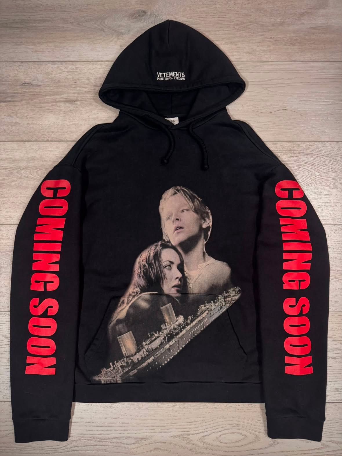 Vetements Vetements titanic kiss zip hoodie | Grailed