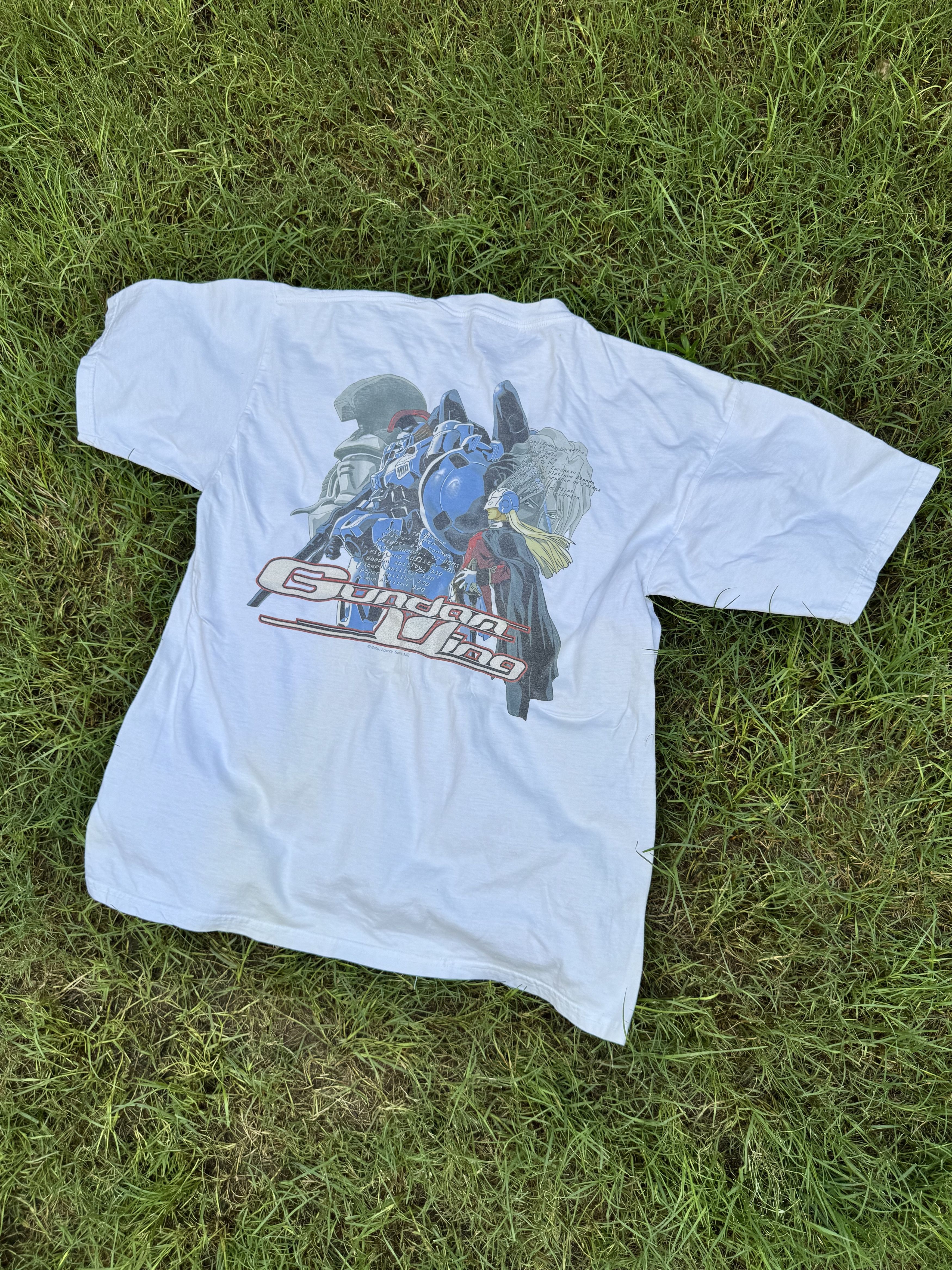 Anime Vintage 2000 Anime Mobile Suit Gundam Wing T-shirt White Size US XL / EU 56 / 4 - 10 Thumbnail