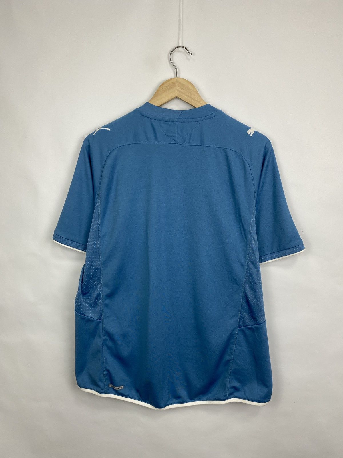 Puma 🇮🇹 Vintage 2009 Puma Italy Soccer Jersey T-Shirt Retro Rare Size US L / EU 52-54 / 3 - 10 Thumbnail
