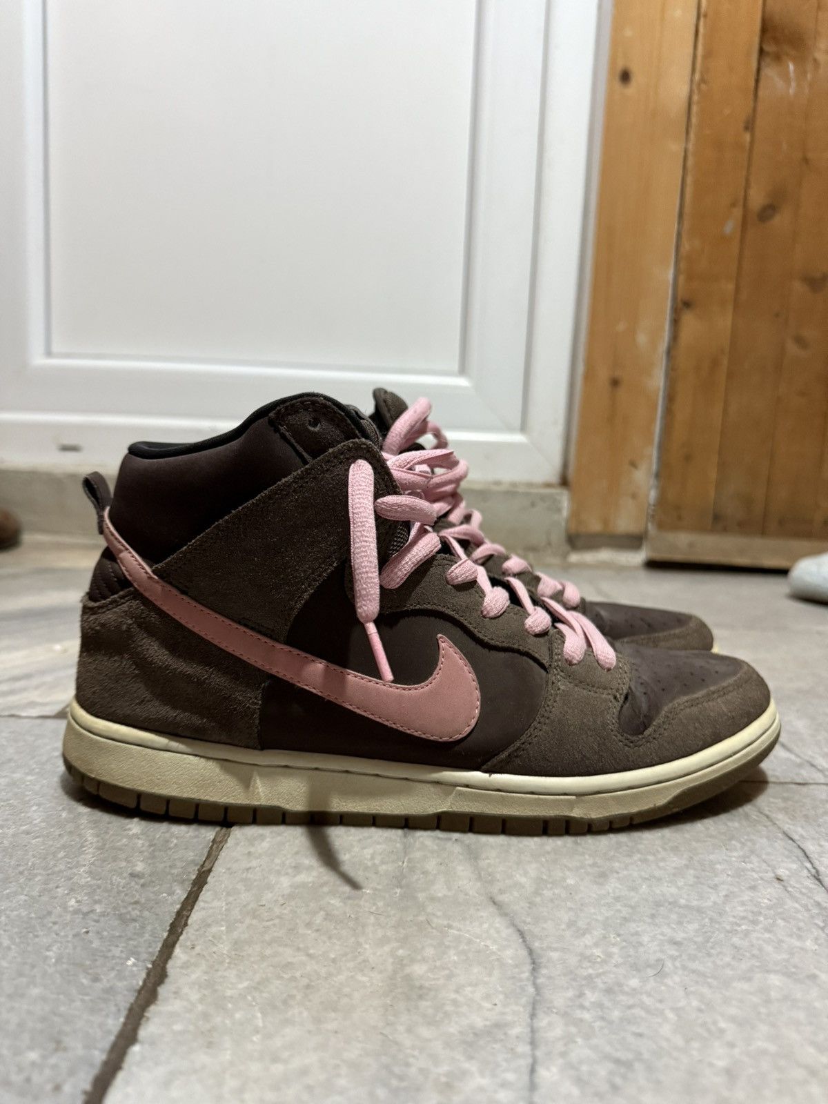 Nike Nike SB Dunk High Chocolate Pink 2012/2013 RARE Size US 11.5 / EU 44-45 - 3 Thumbnail