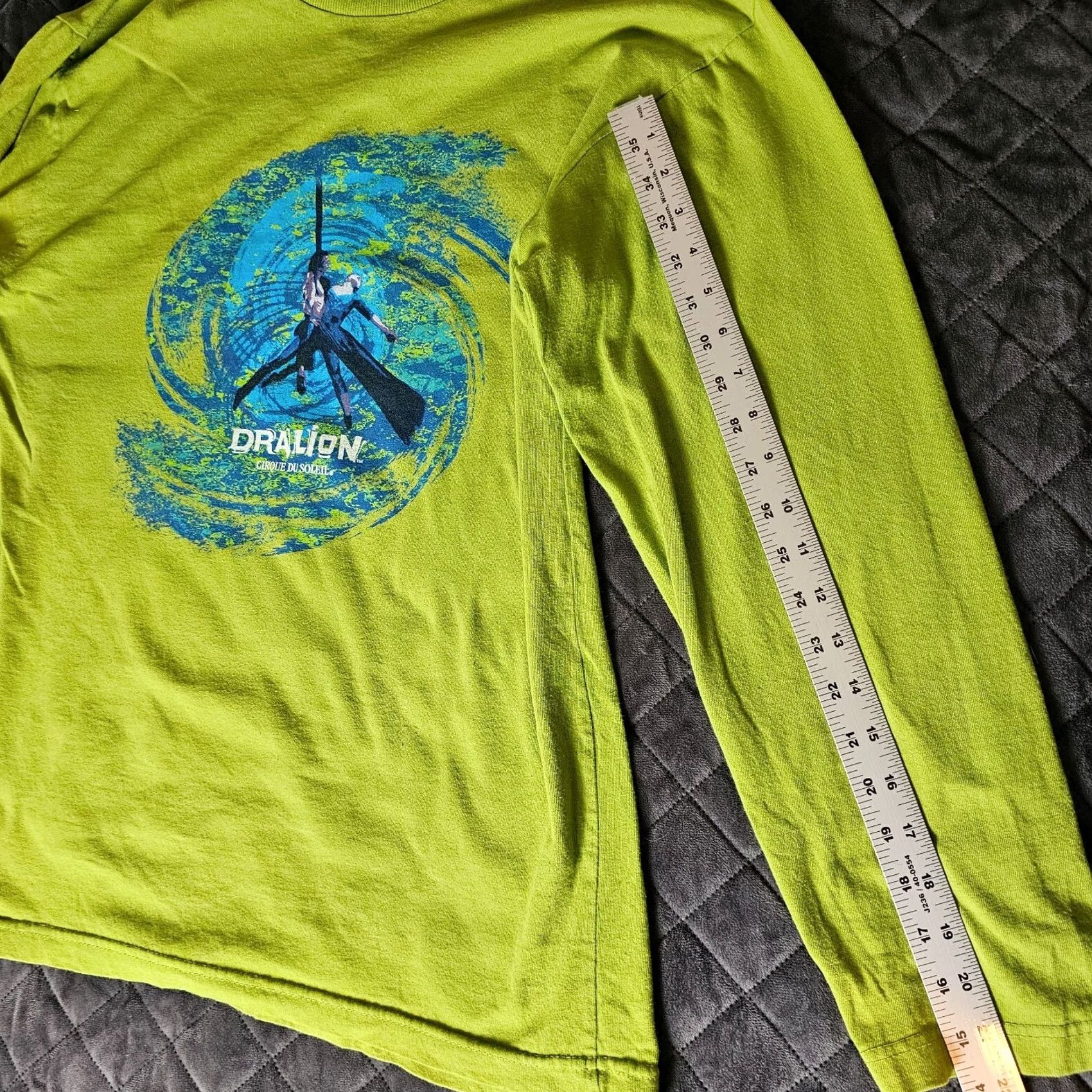 Vintage VINTAGE Cirque du Soleil Dralion Long Sleeve Graphic T-Shirt S/M Canada Unisex Adults Mens Womens Cirque Du Soleil Shirt Green 2000s Size US S / EU 44-46 / 1 - 7 Thumbnail