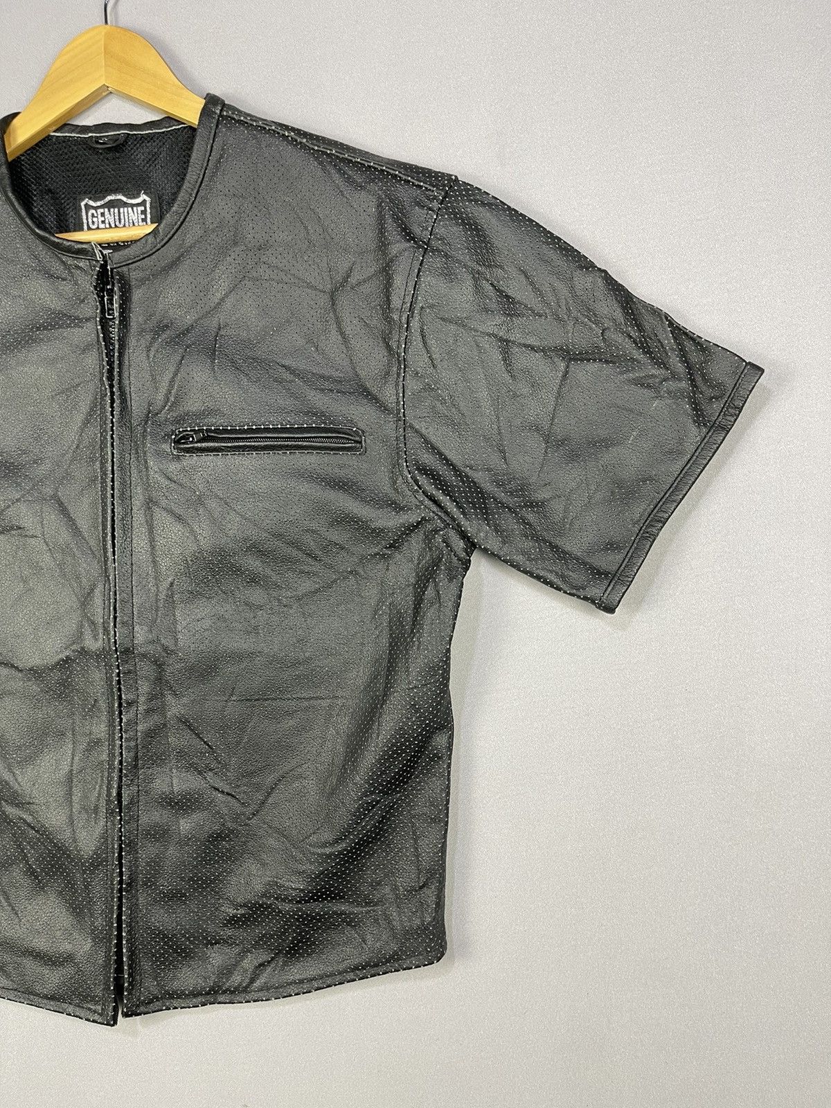 Genuine Leather Vintage GENUINE LEATHER Spotted Holed Lined Leather Size US M / EU 48-50 / 2 - 2 Thumbnail